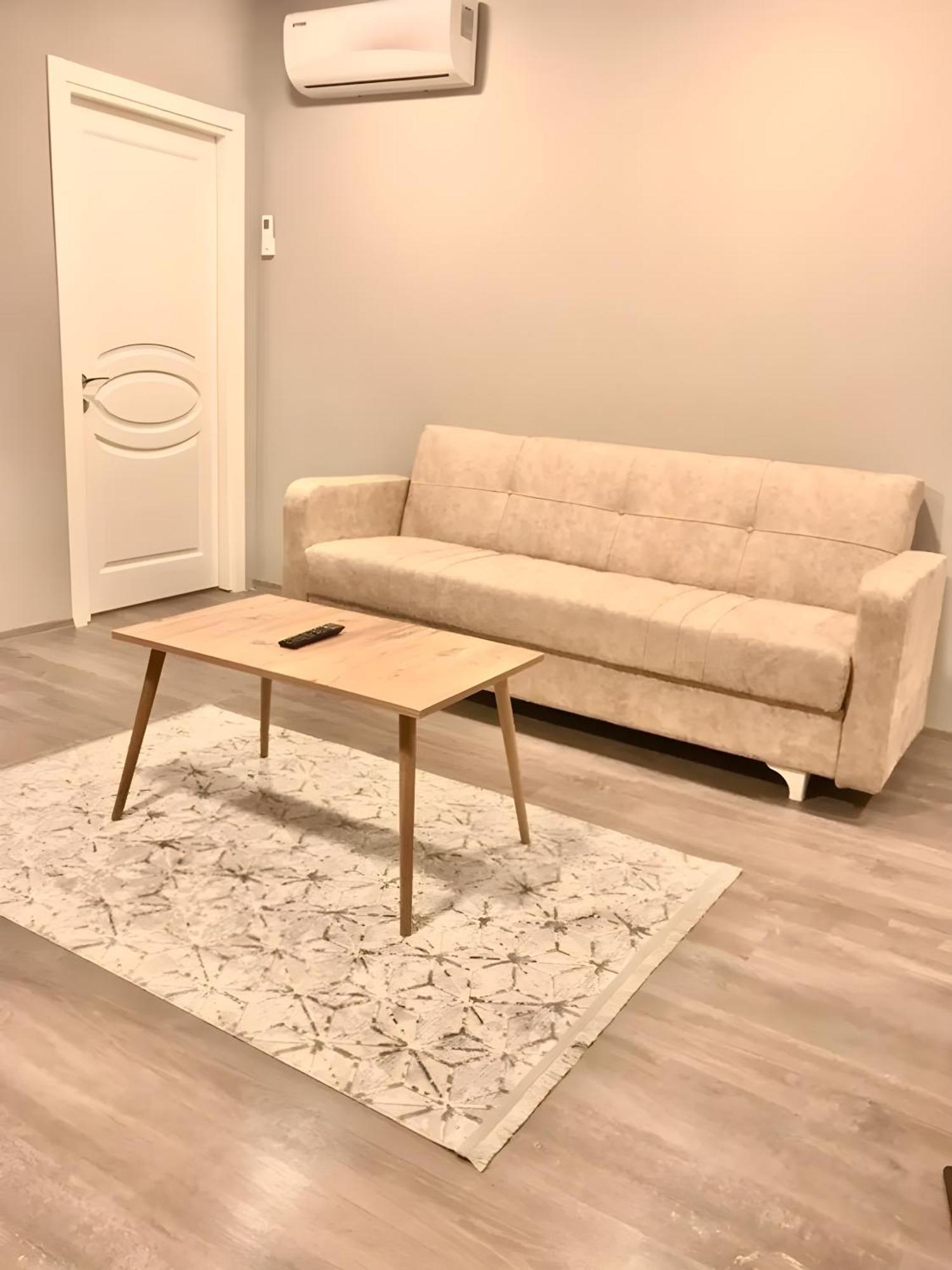 Aparthotel La Vie 2*