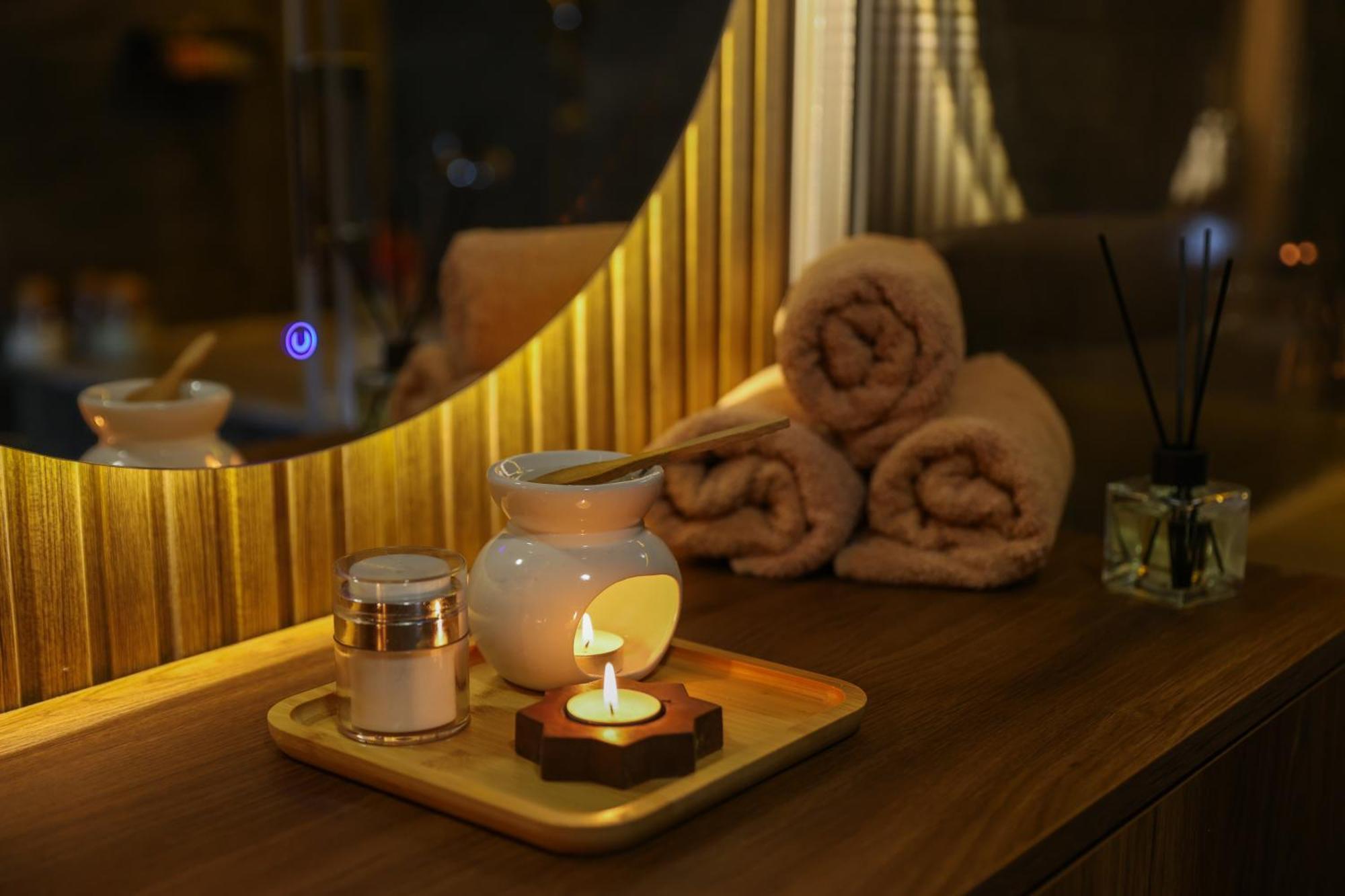Hotel The Hera Platinum