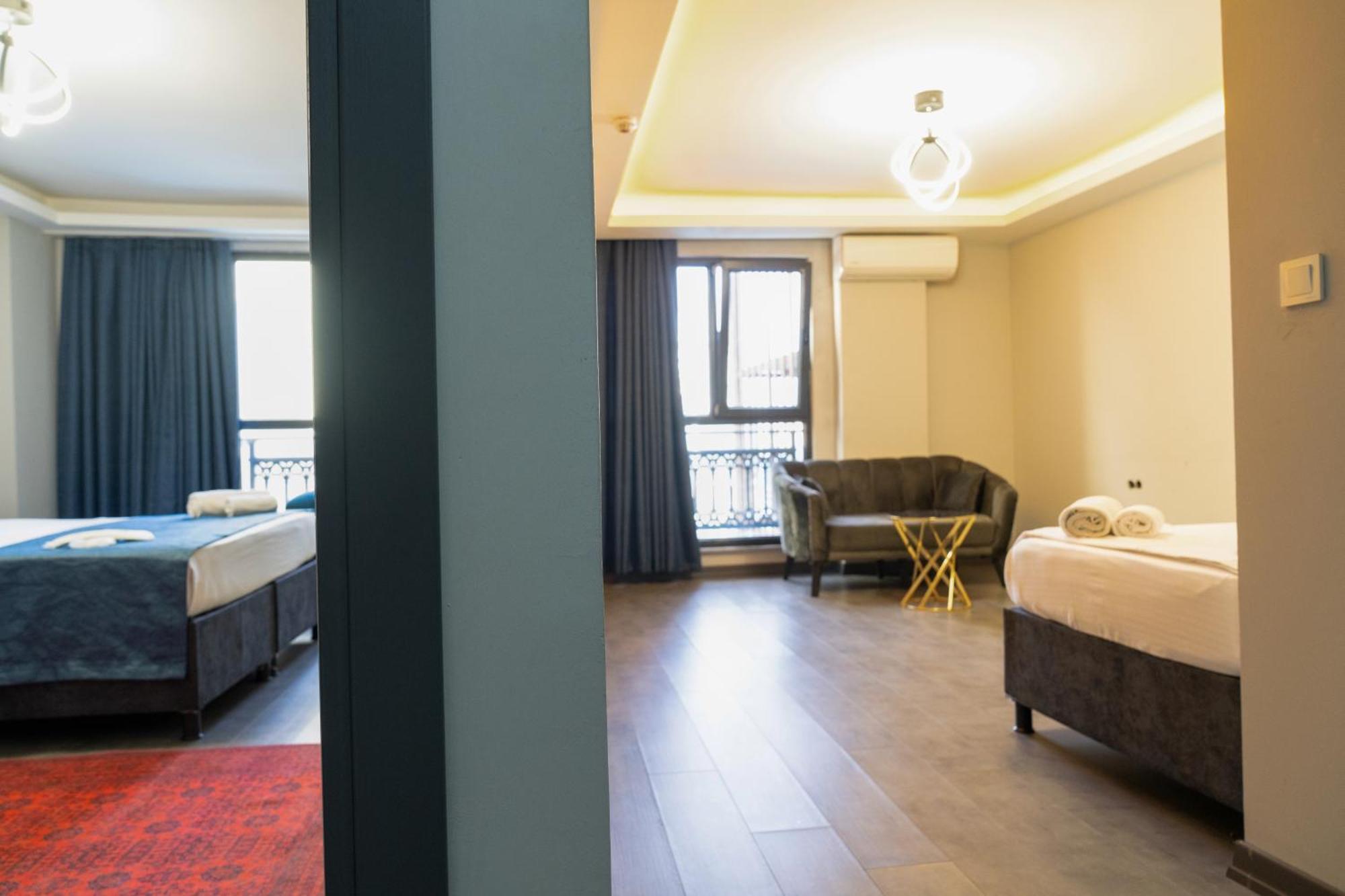 Grand Moon Hotel *