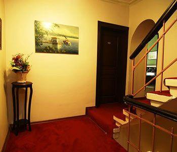Hotel Irish 2*