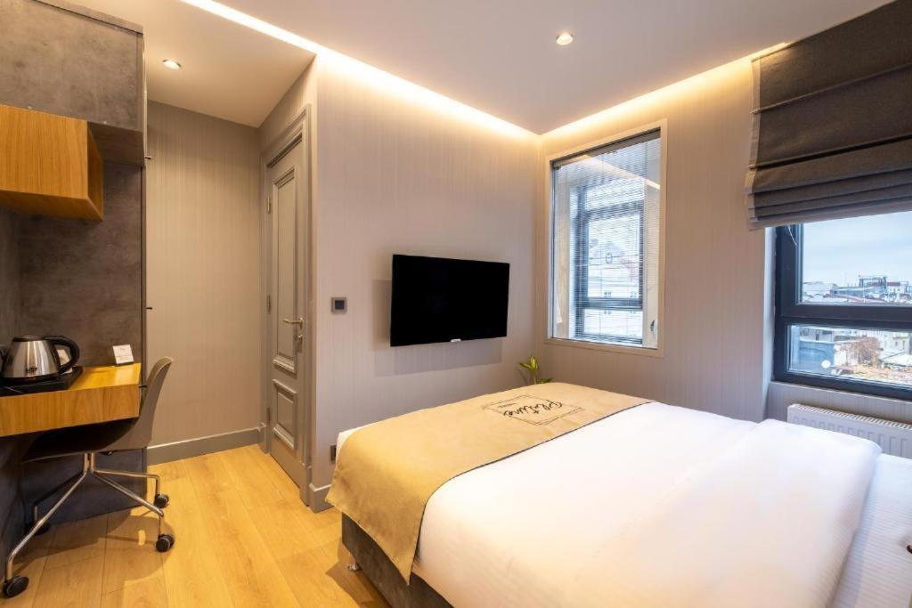The Beyoglu Plus Apartment