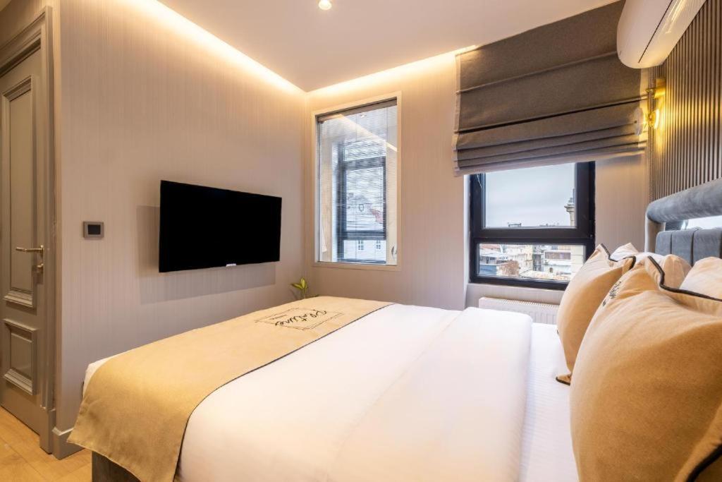 The Beyoglu Plus Apartment *