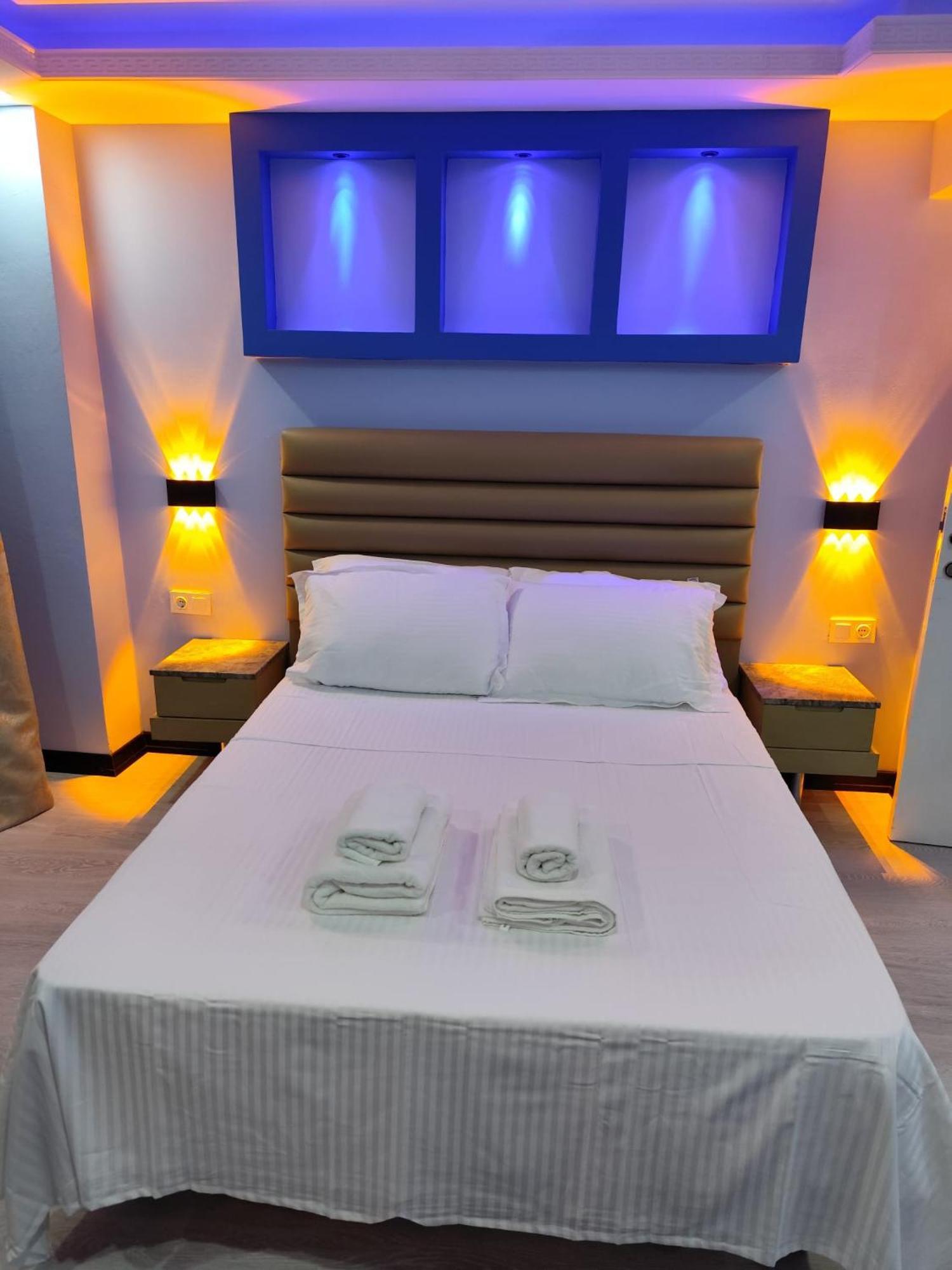 The Relax House's * Istanbul
