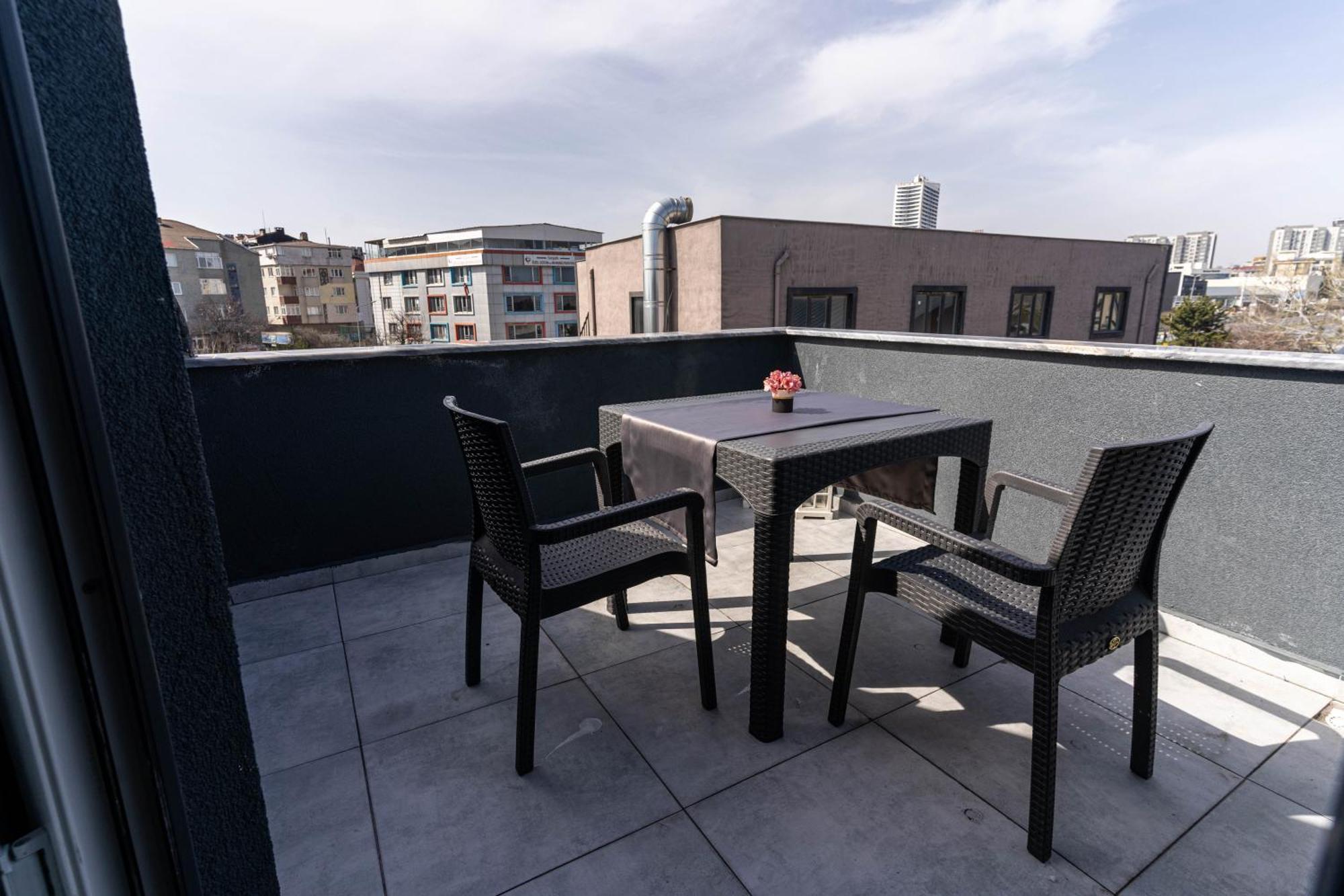 Aparthotel The Yk
