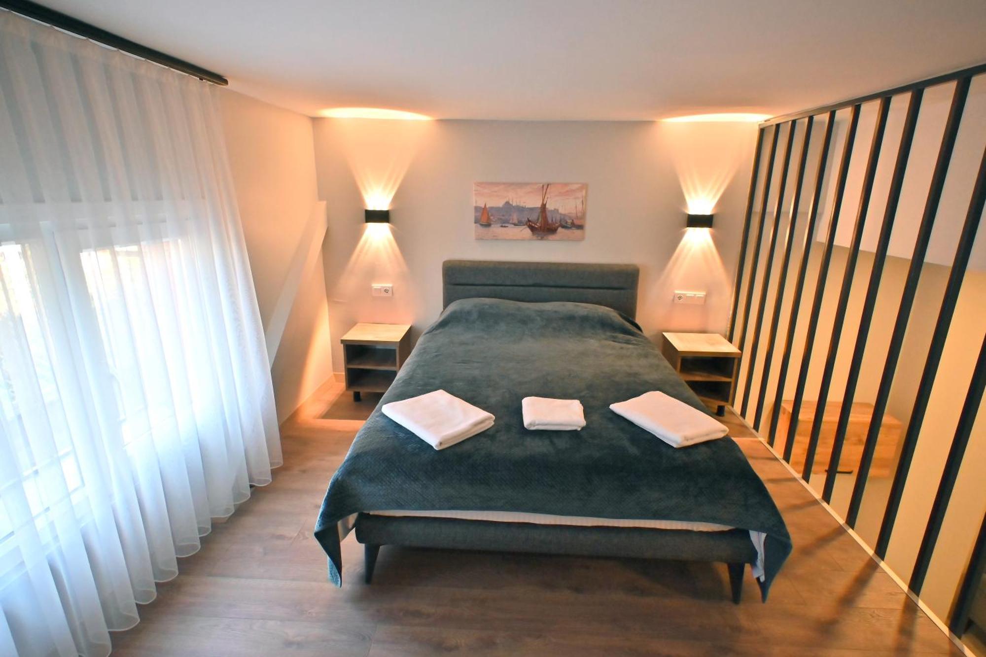 Aparthotel The Yk *