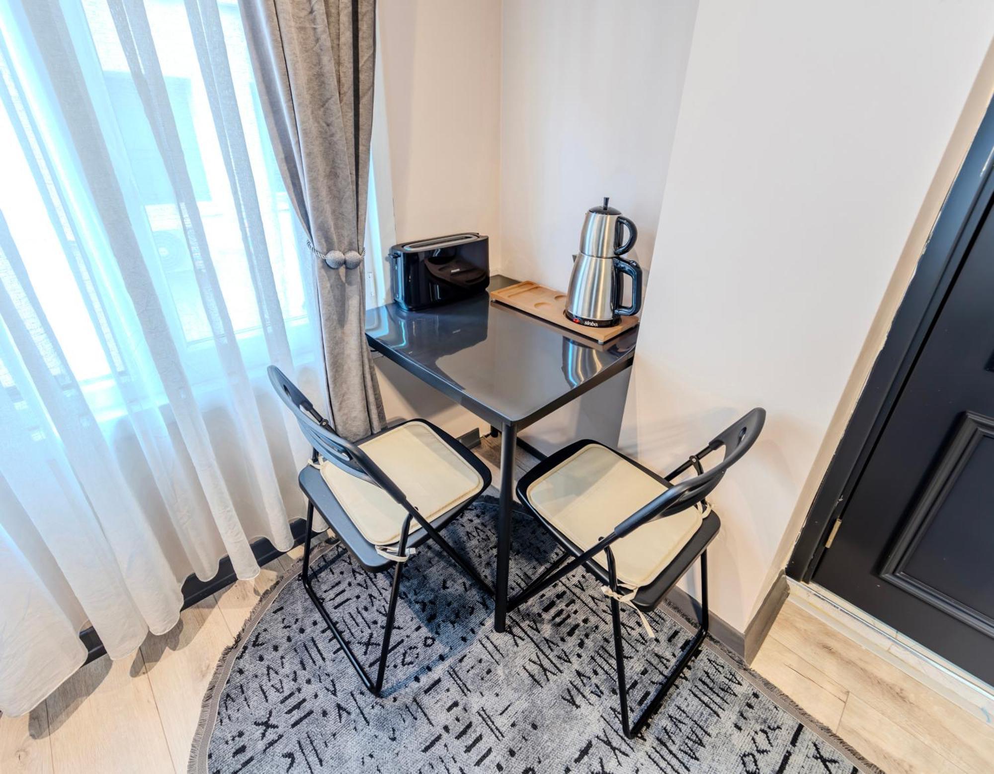 Apartment Equipment Modernist Design - In The Bosphorus - Galataport - Taksim Istanbul