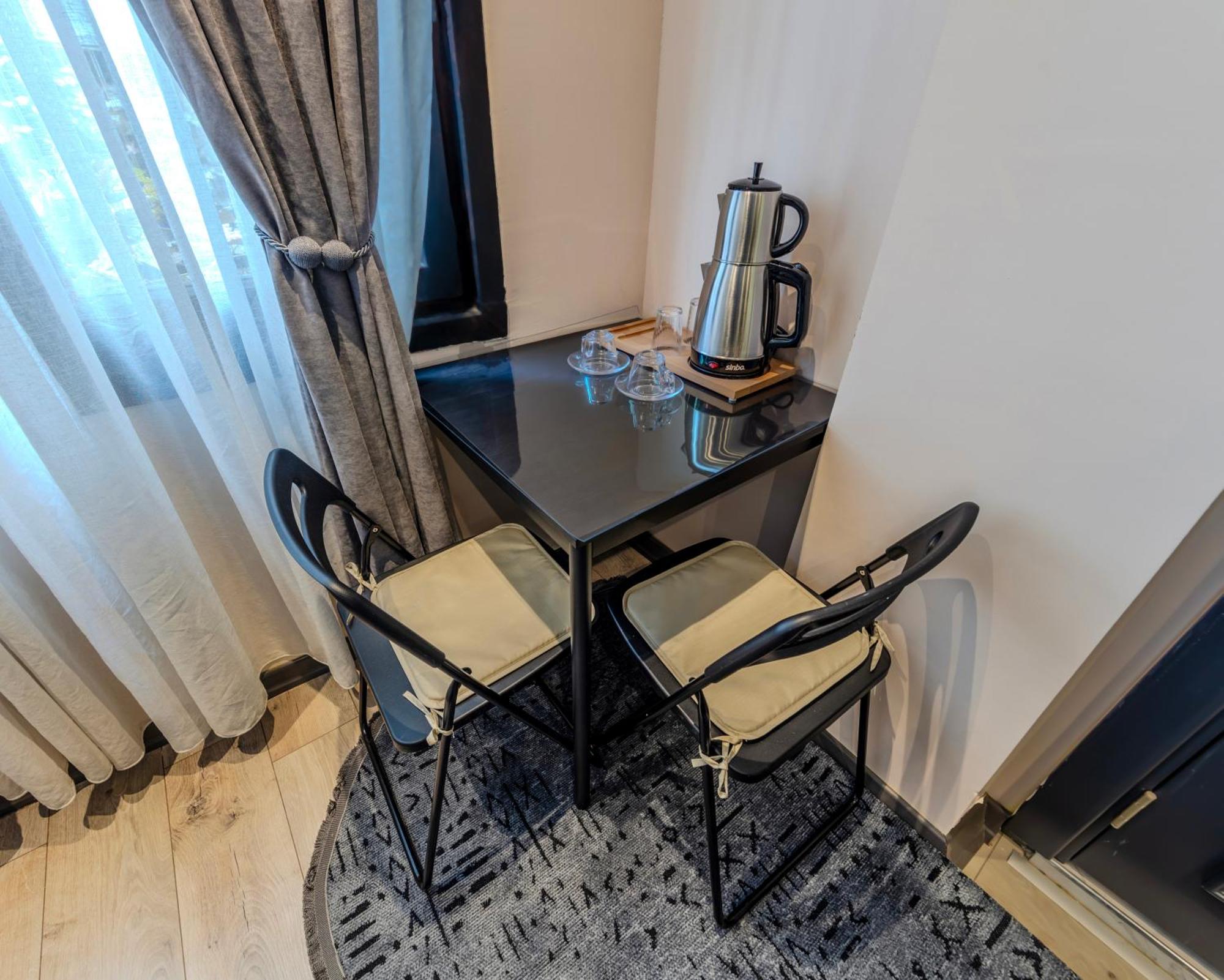 Apartment Equipment Modernist Design - In The Bosphorus - Galataport - Taksim