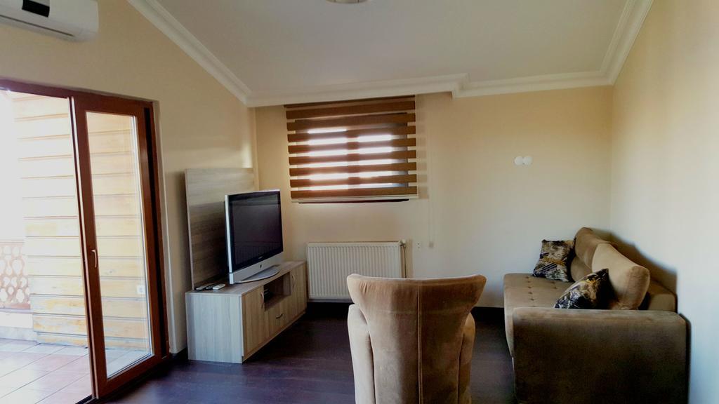 Balat Suites Aparthotel