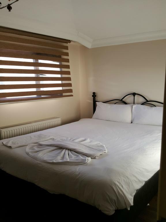 Balat Suites Aparthotel
