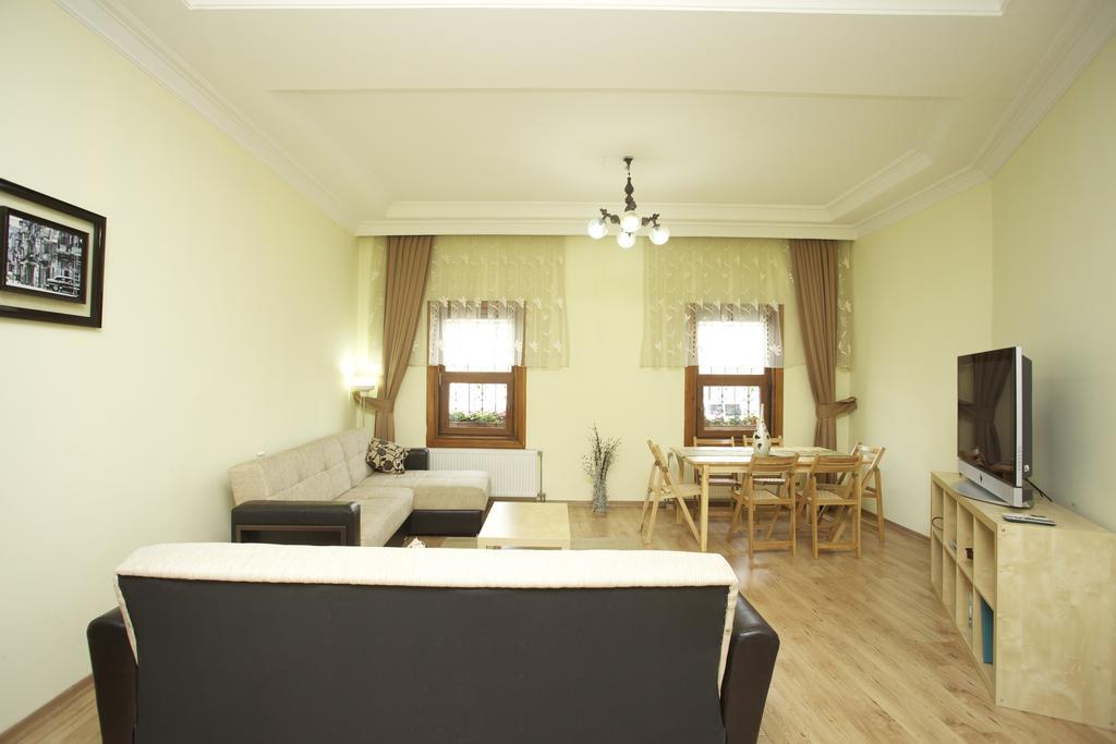 Balat Suites Aparthotel