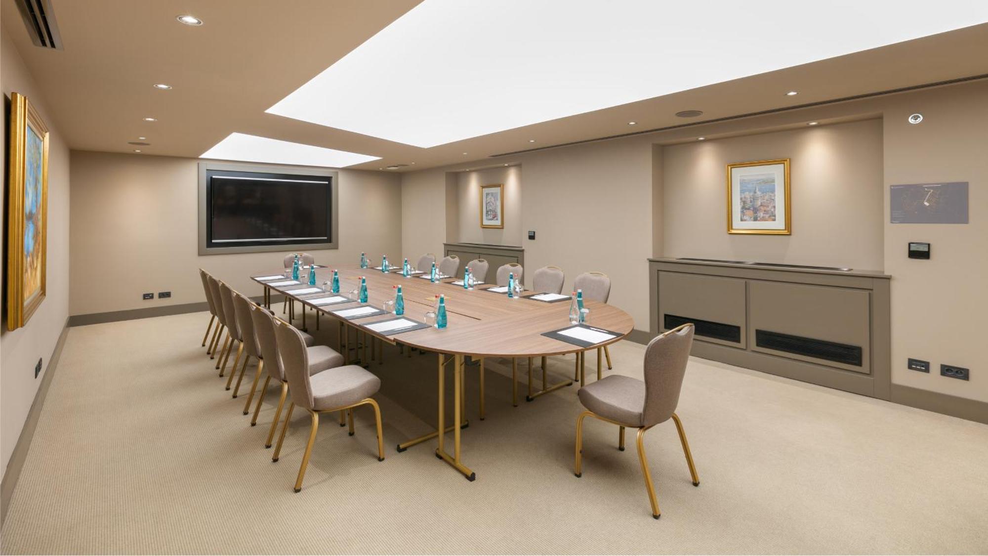 Intercontinental By Ihg 5* Istanbul