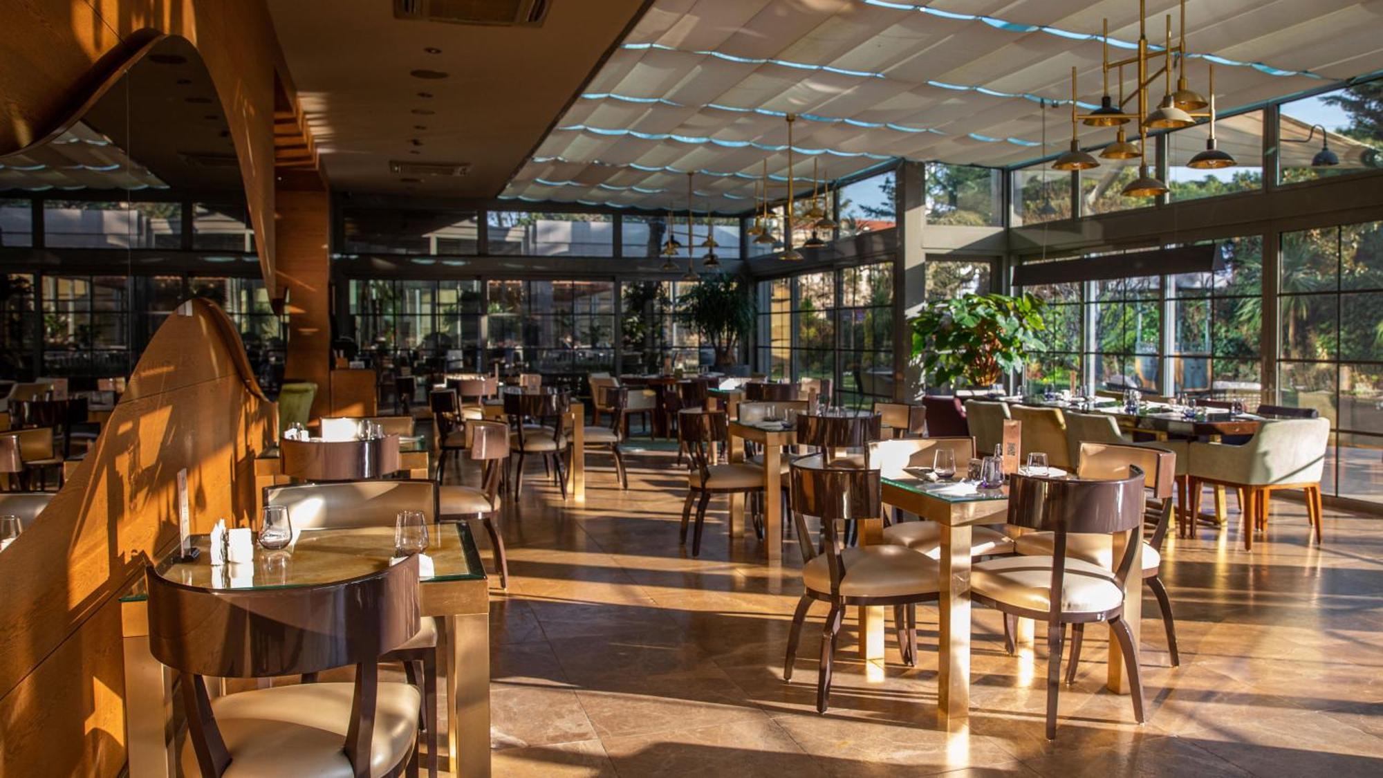 Intercontinental By Ihg Hotel Istanbul