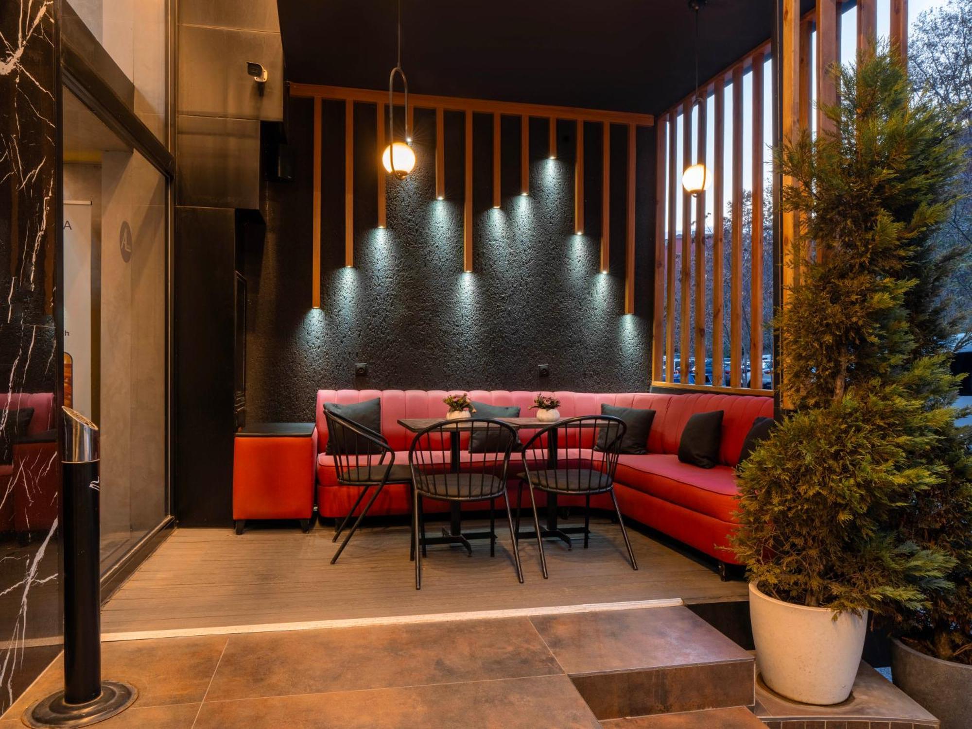 Actuel Life - Special Class Bed & Breakfast 4*