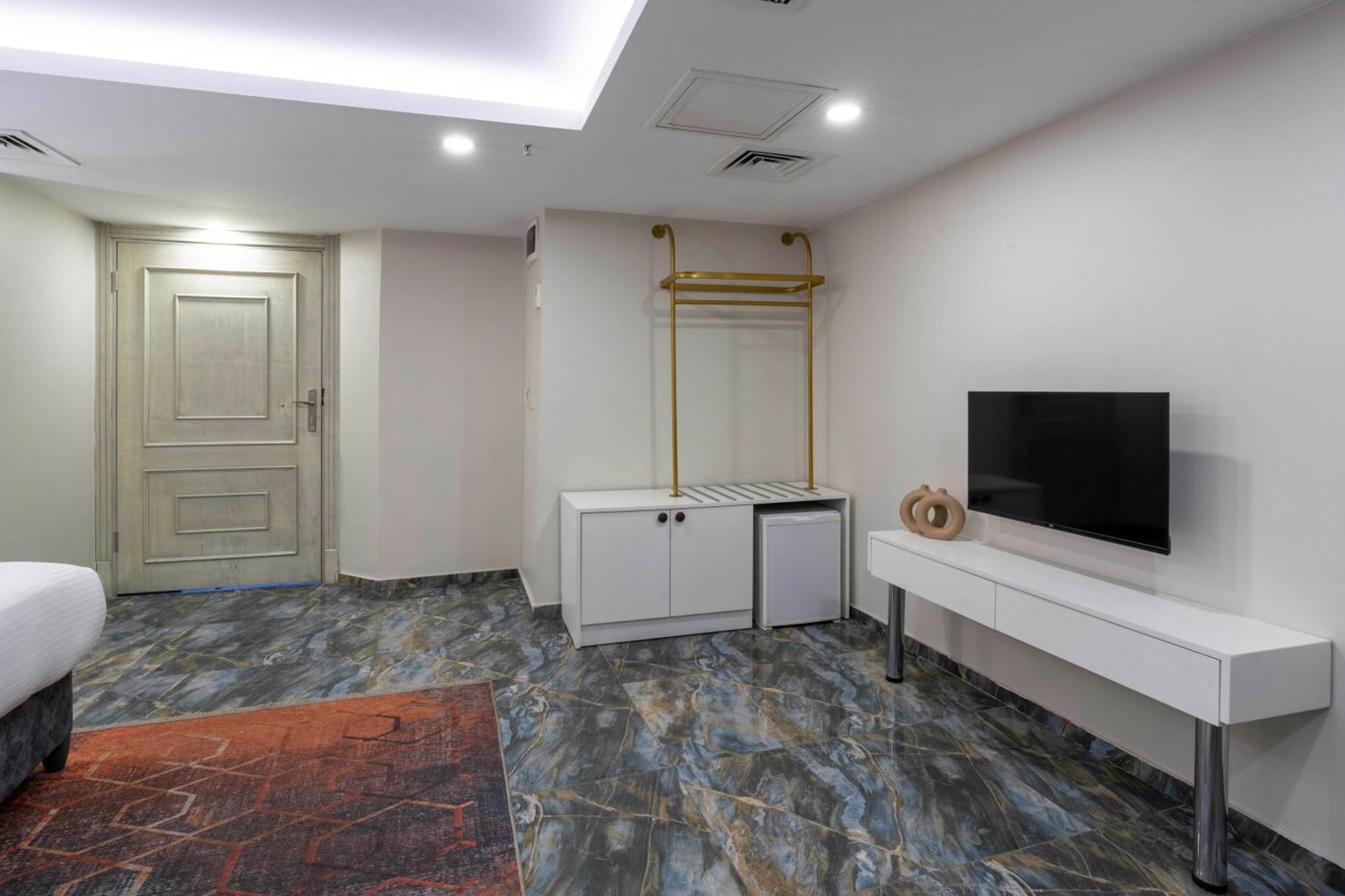 Actuel Life - Special Class Bed & Breakfast 4*