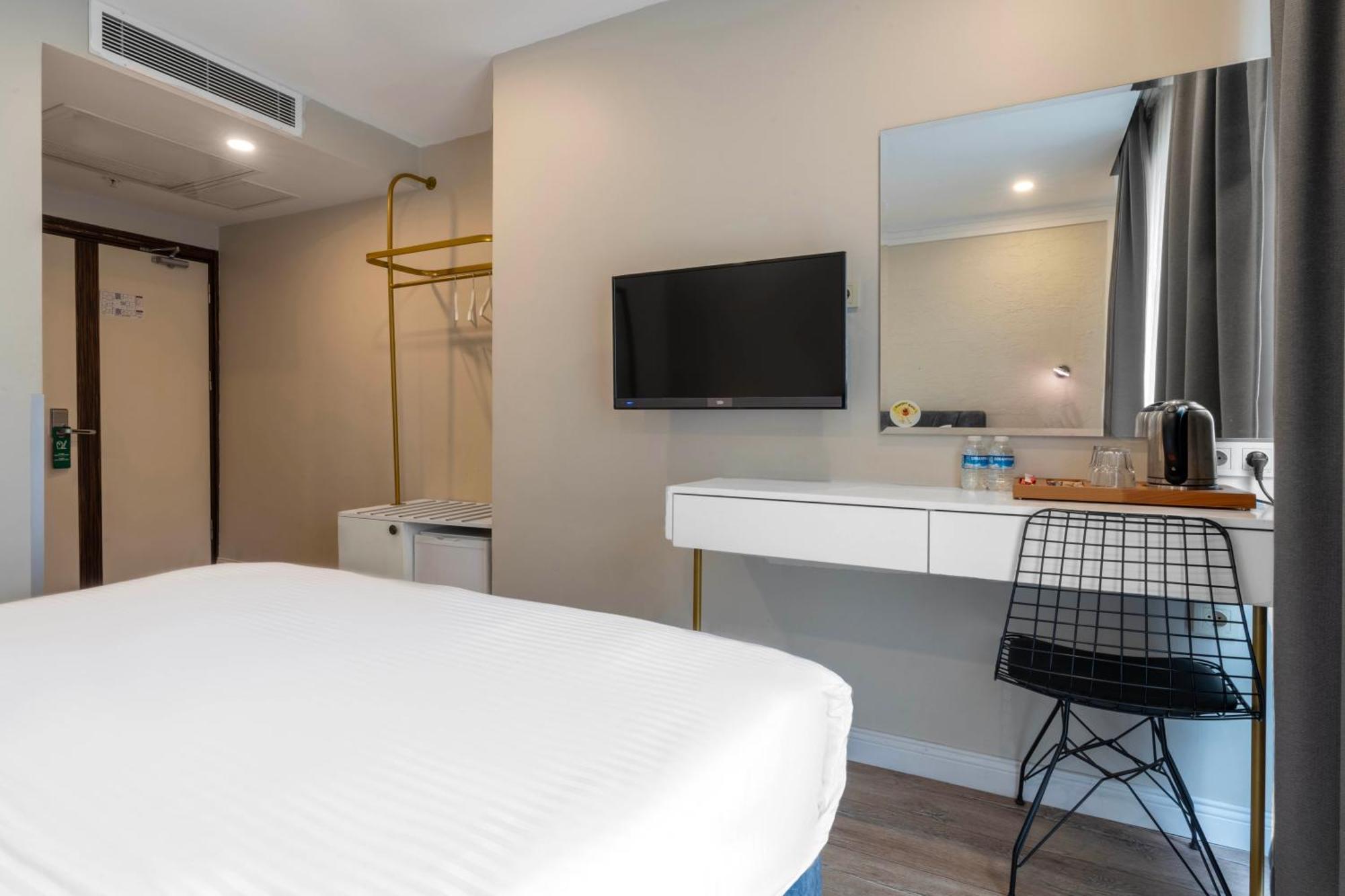 Actuel Life - Special Class Bed & Breakfast 4*