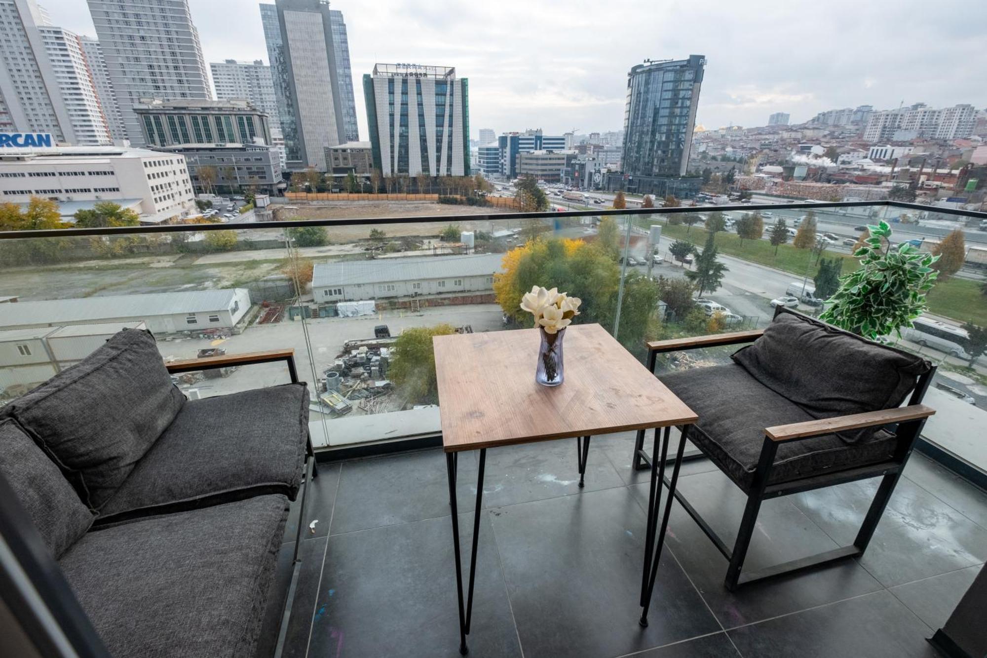 Apartment High Floor Lux 2