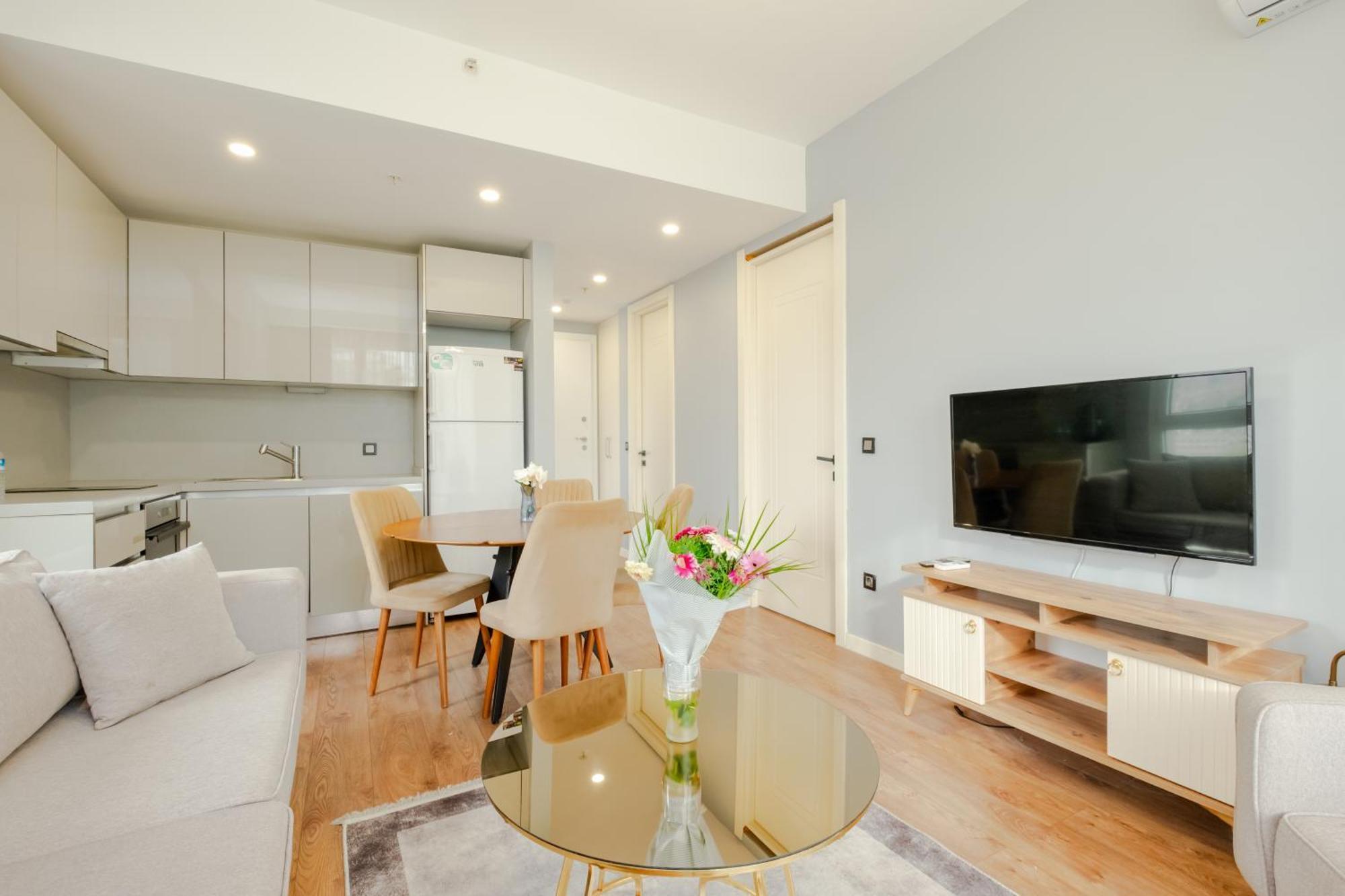 Apartment High Floor Lux 2 *