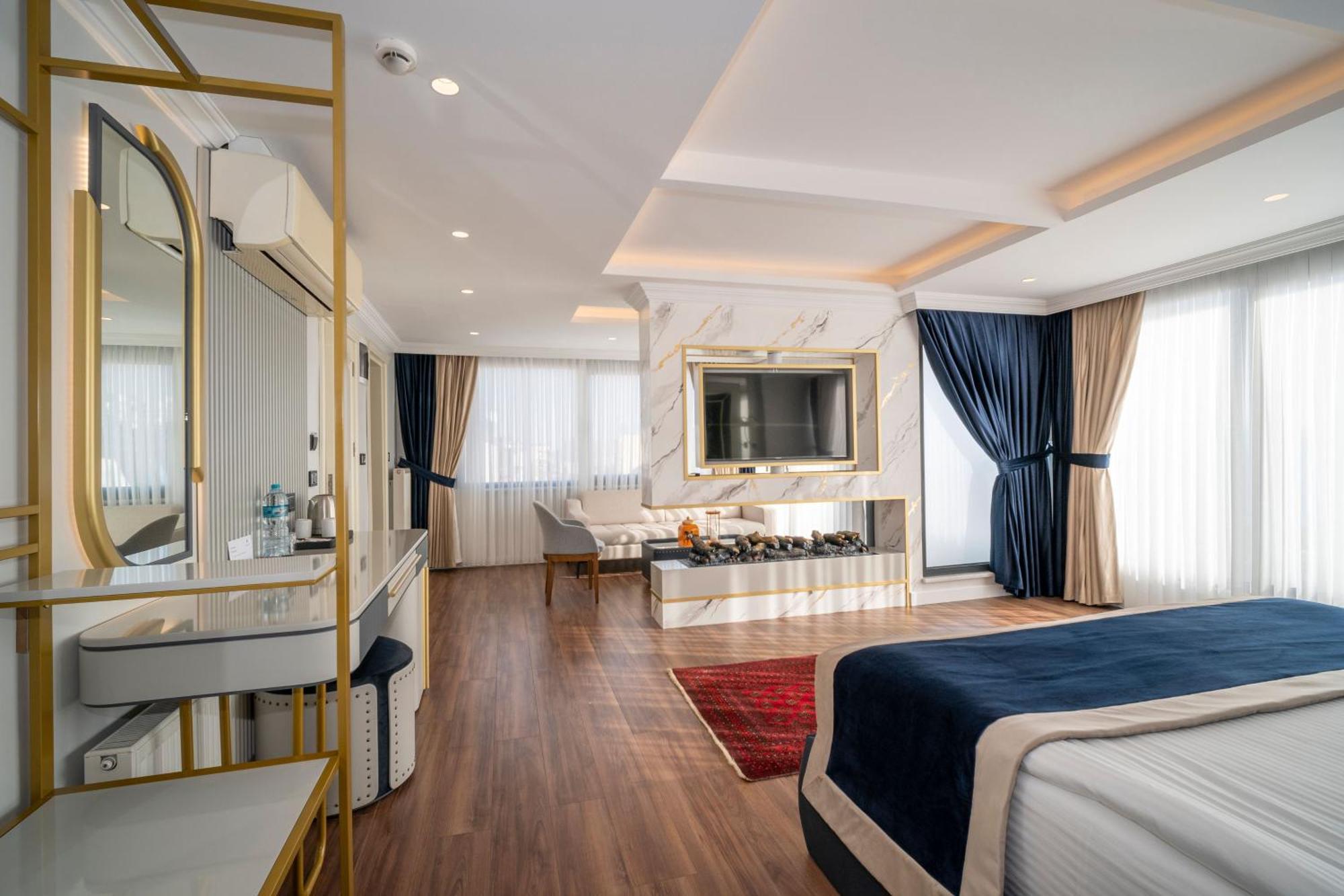 The Byzantium & Hotel