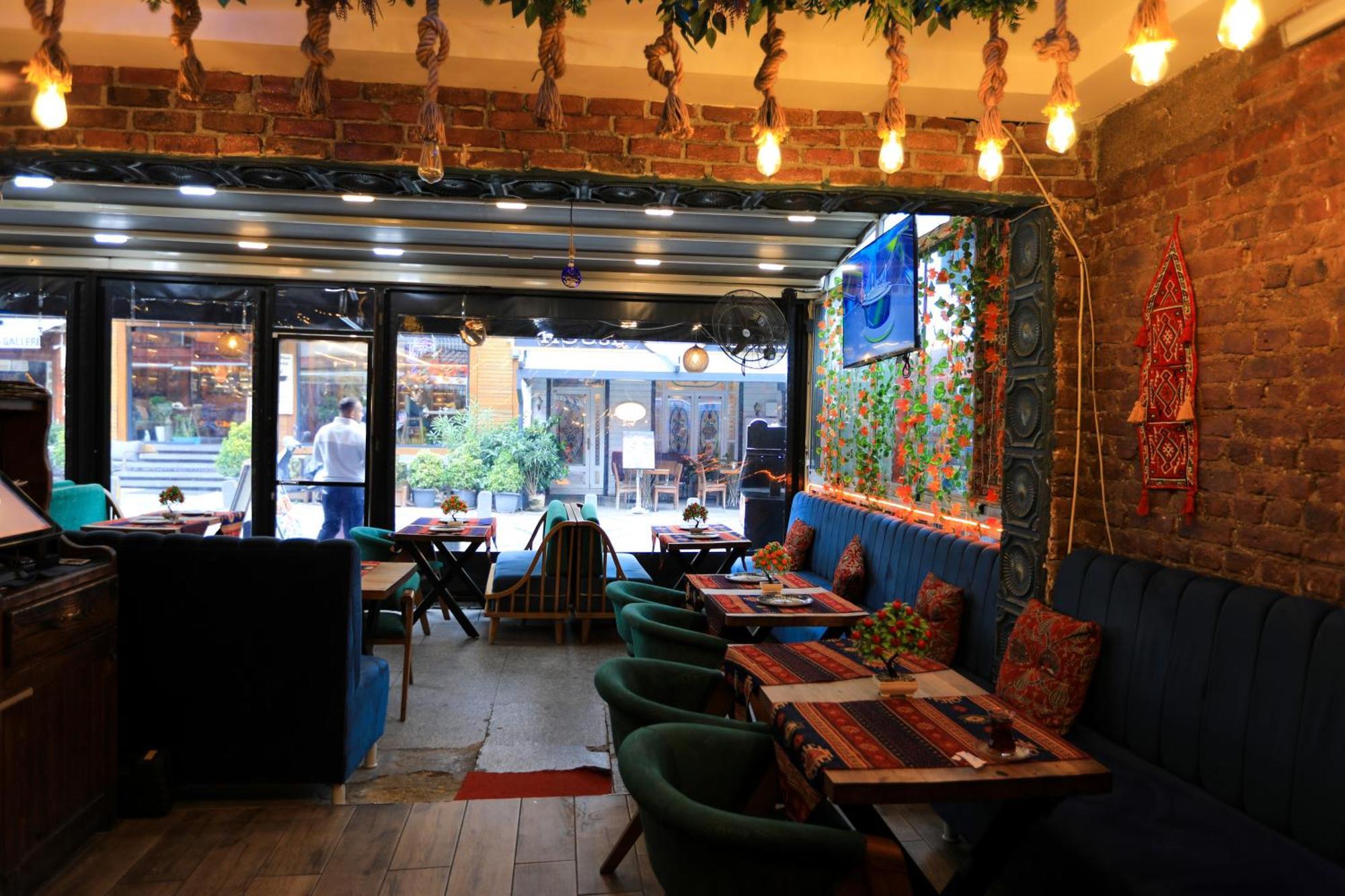 Hotel&guesthouse Hostel *
