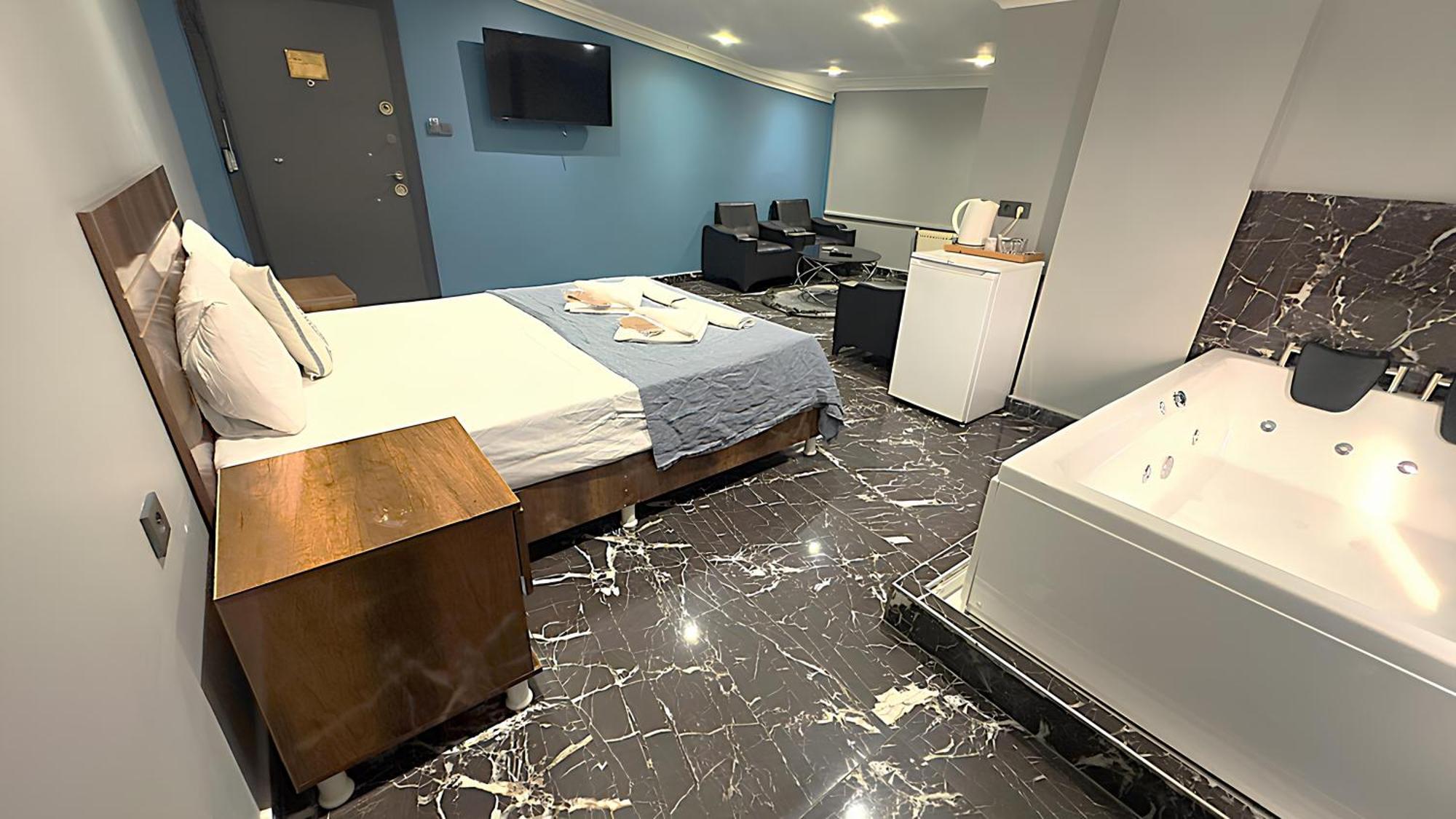 Apartment Grand Lara & Istanbul