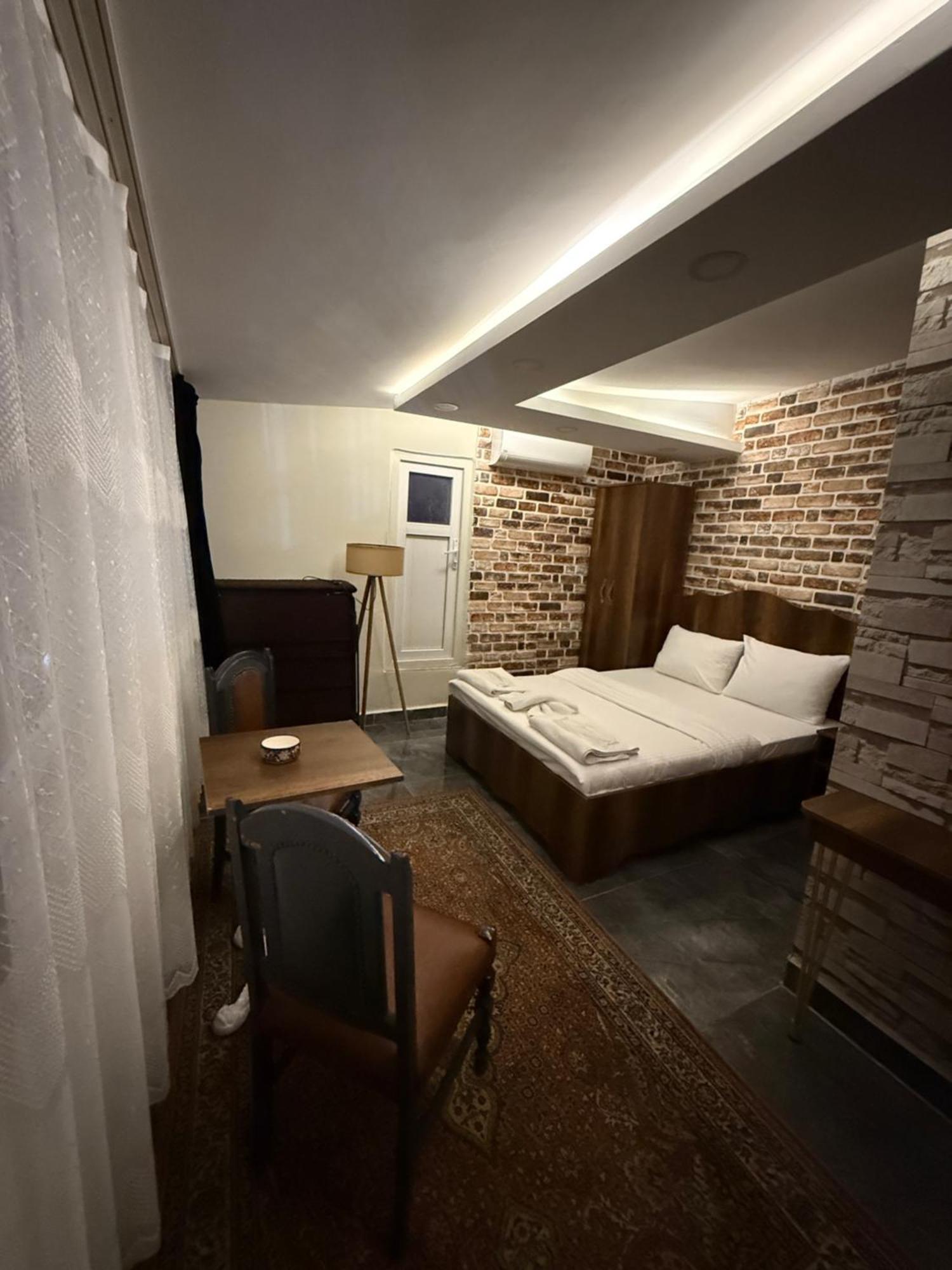 Otel La Vien Old 3*