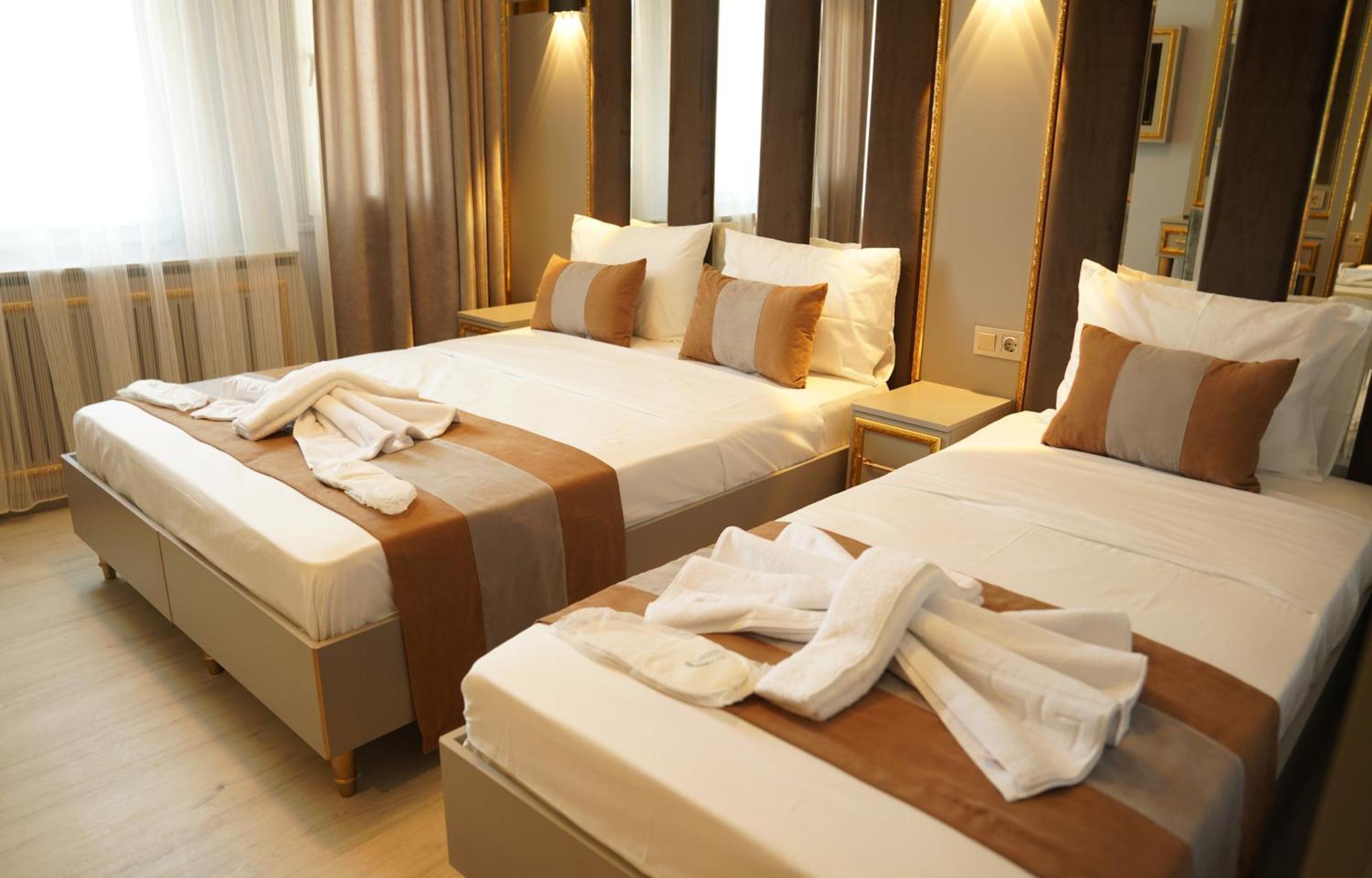 Maria Aparthotel
