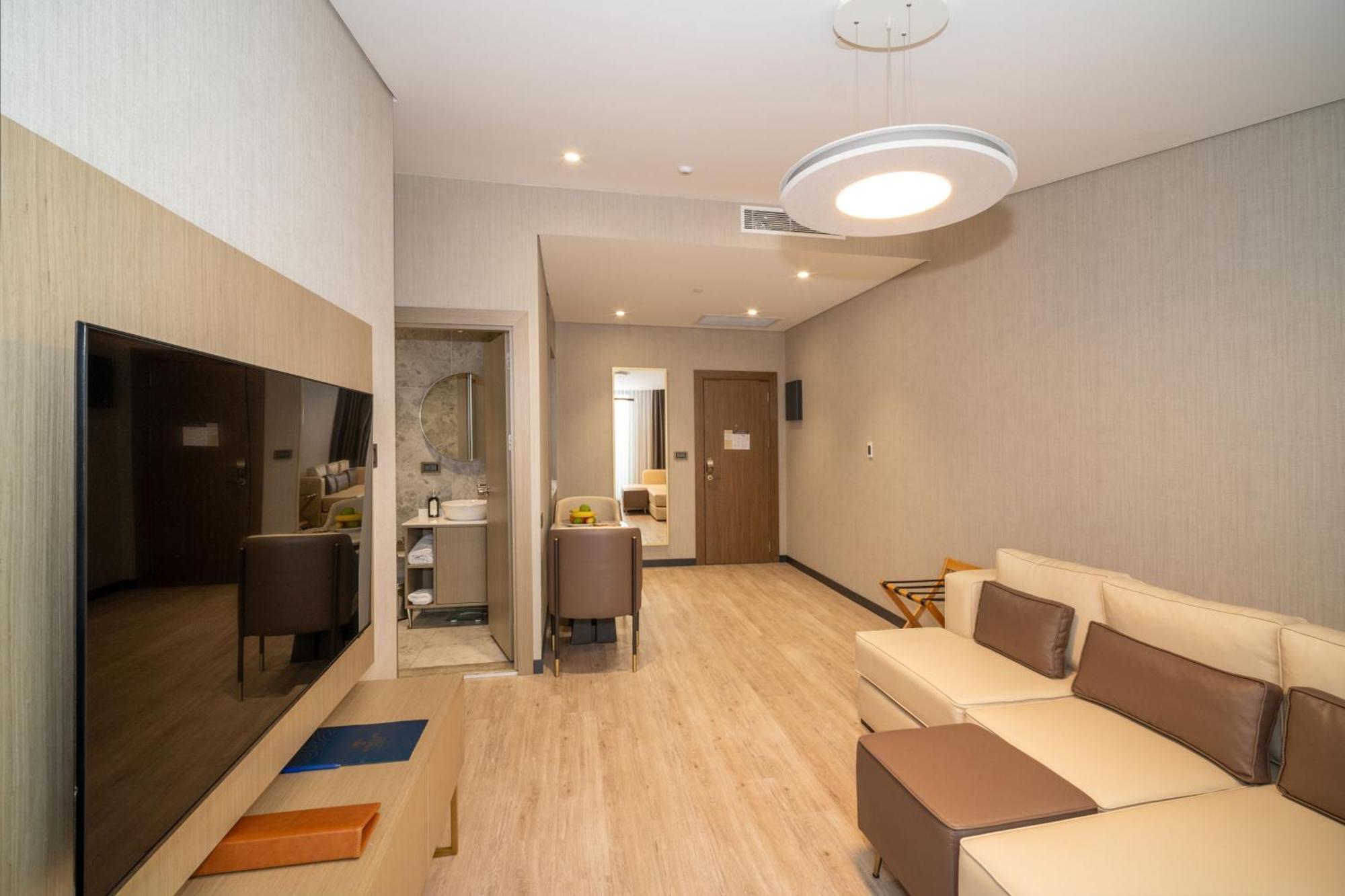 Hotel Rayelin Old Town