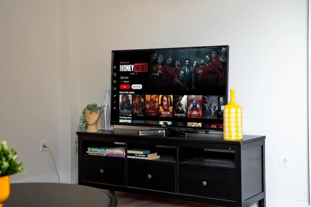 Apartment Special Luxury Air-conditioned In Kadikoy