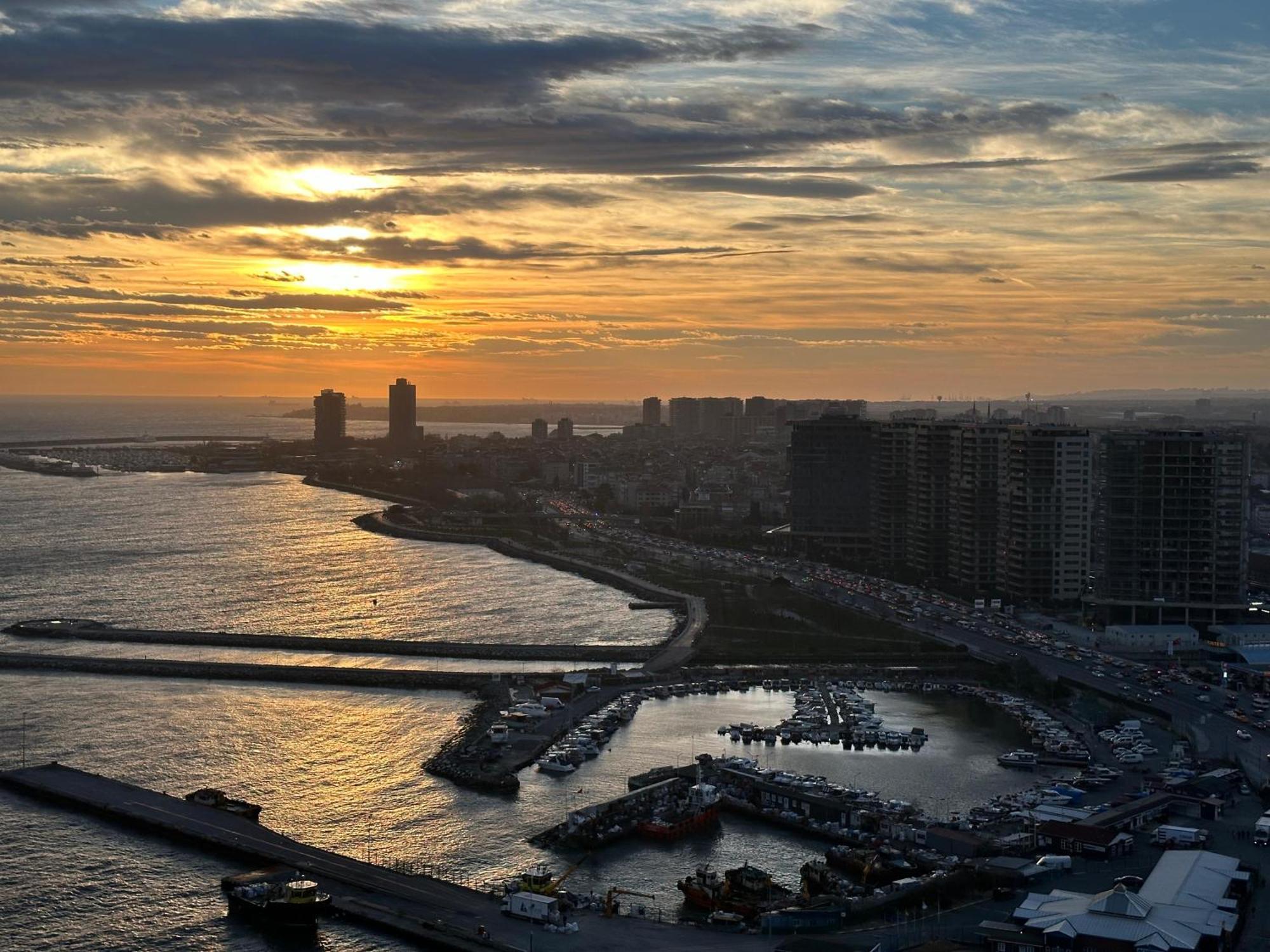 Apartment Ottomare Sea, View, Pool, Gym Istanbul