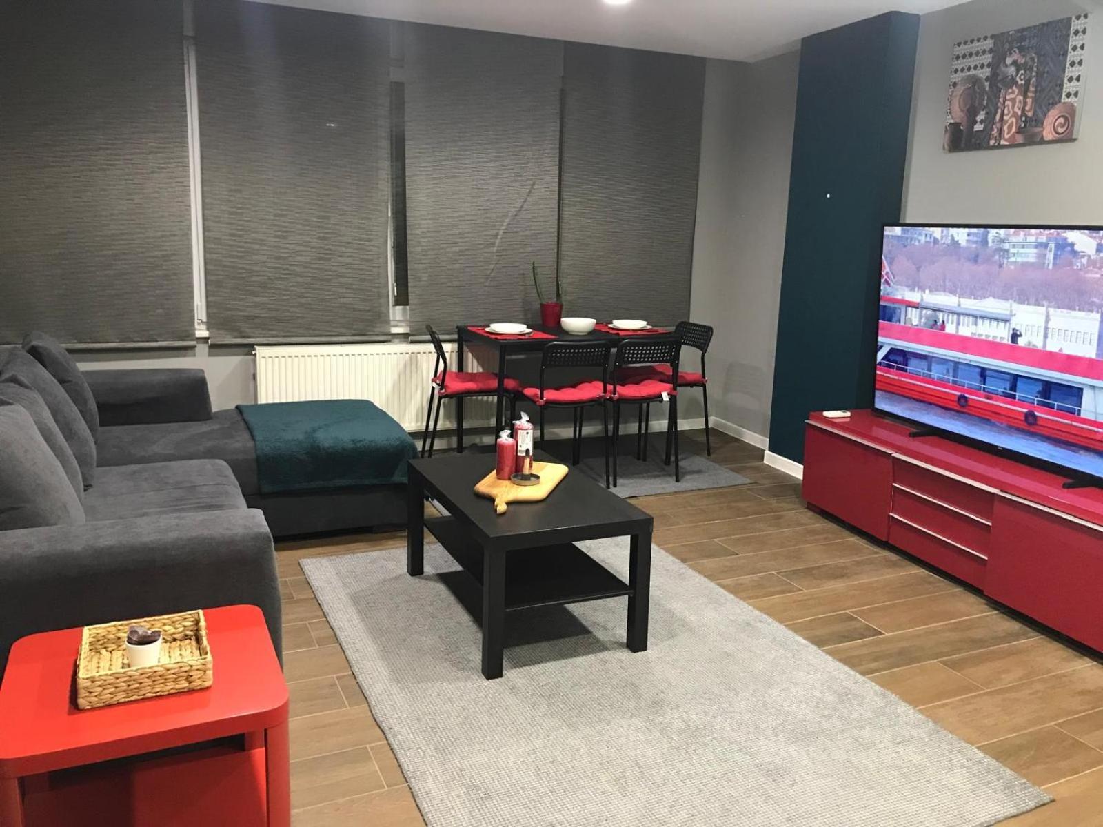 Rose House Apartment