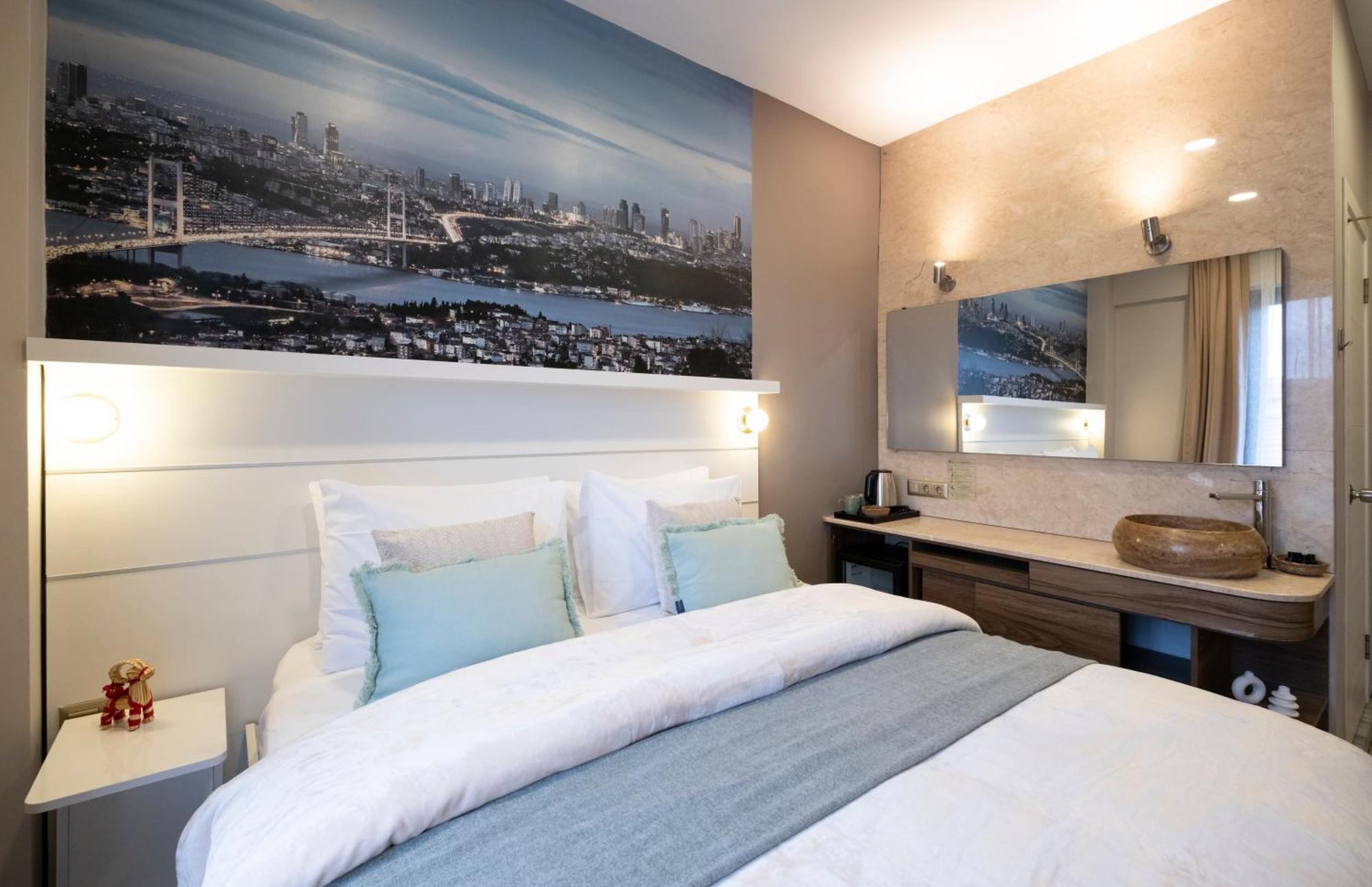 The Pera Otel 3*