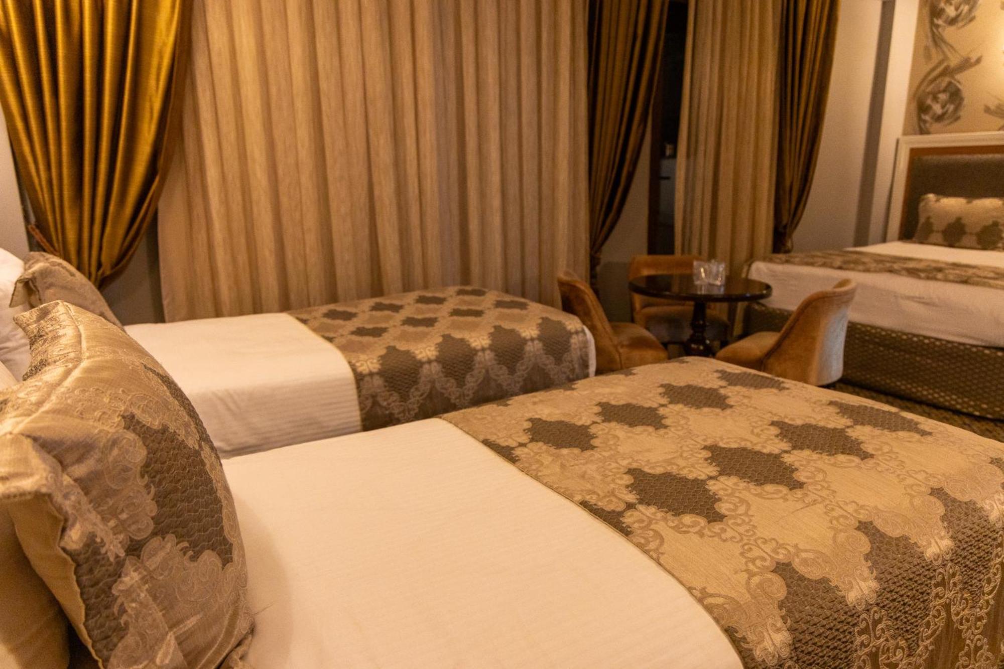 Grand Rosa Hotel
