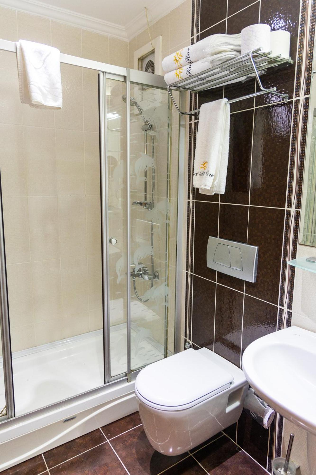 Grand Rosa Hotel 2*