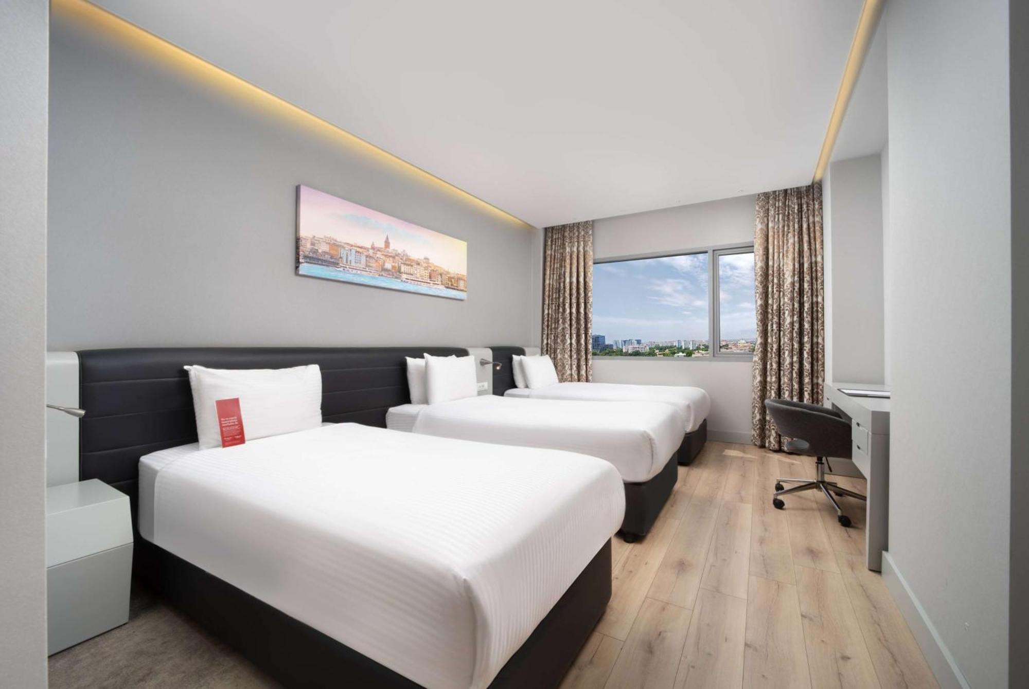 Hotel Ramada Plaza By Wyndham Atakoy