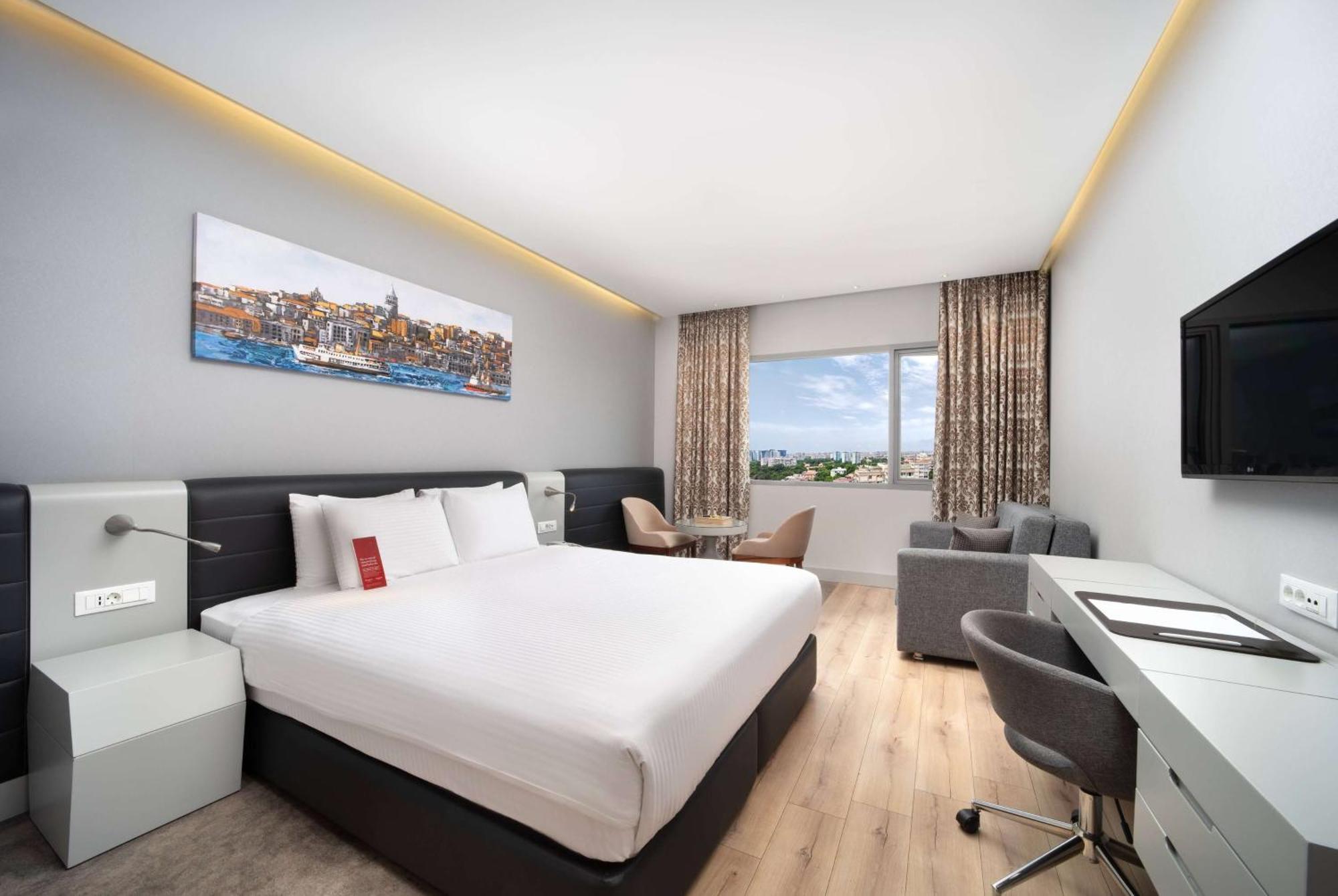 Hotel Ramada Plaza By Wyndham Atakoy 5*