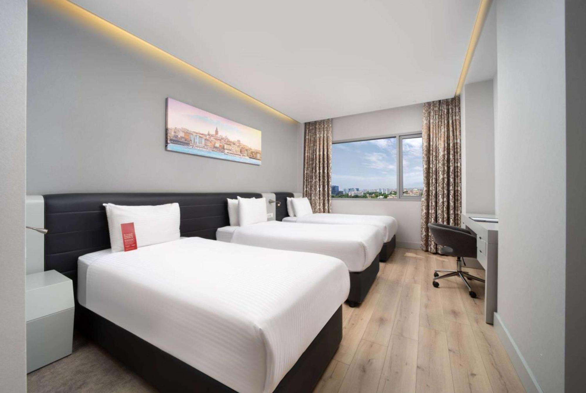 Ramada Plaza By Wyndham Atakoy Hotel