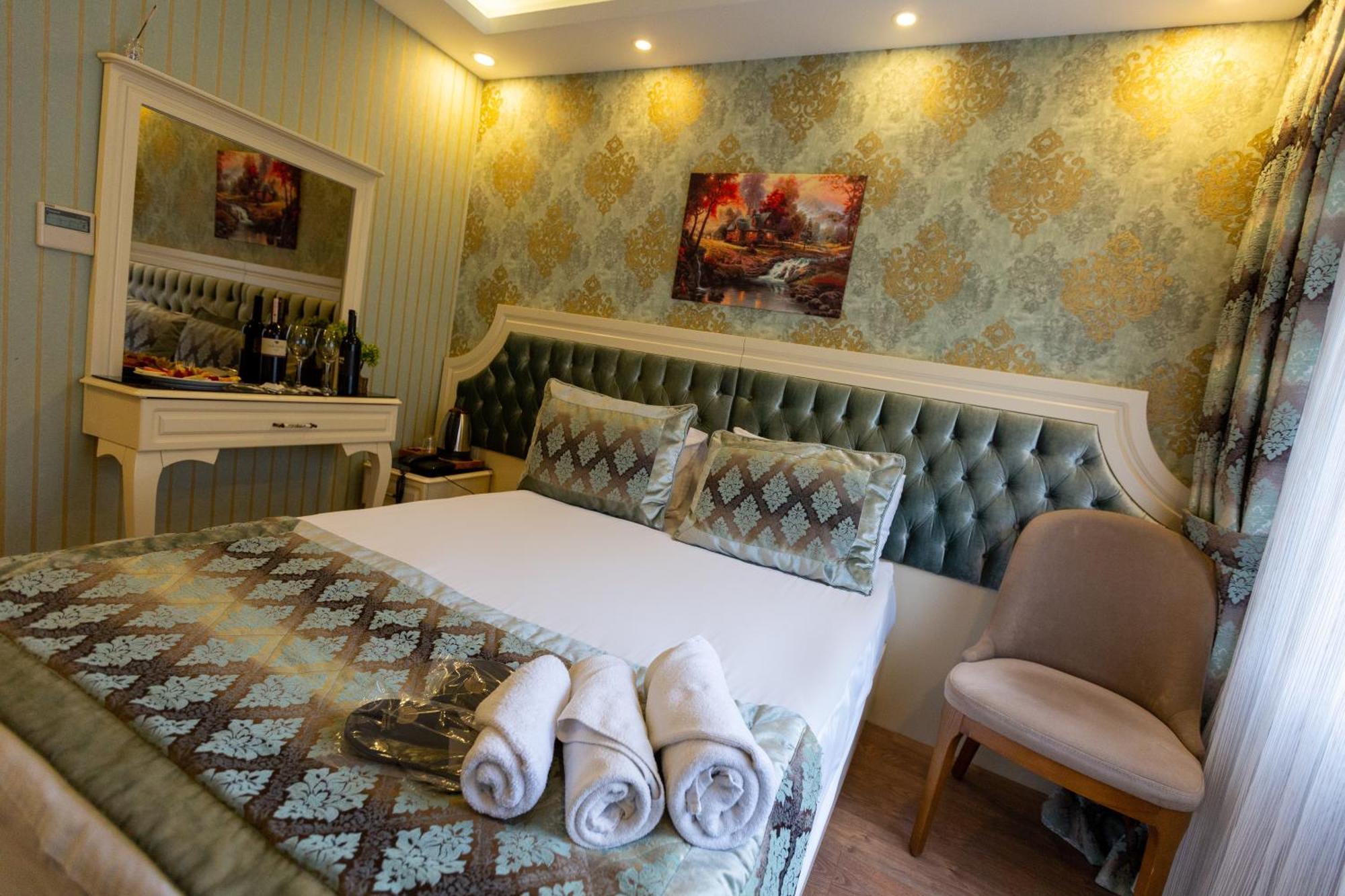 Sirkeci Ersu & 3*