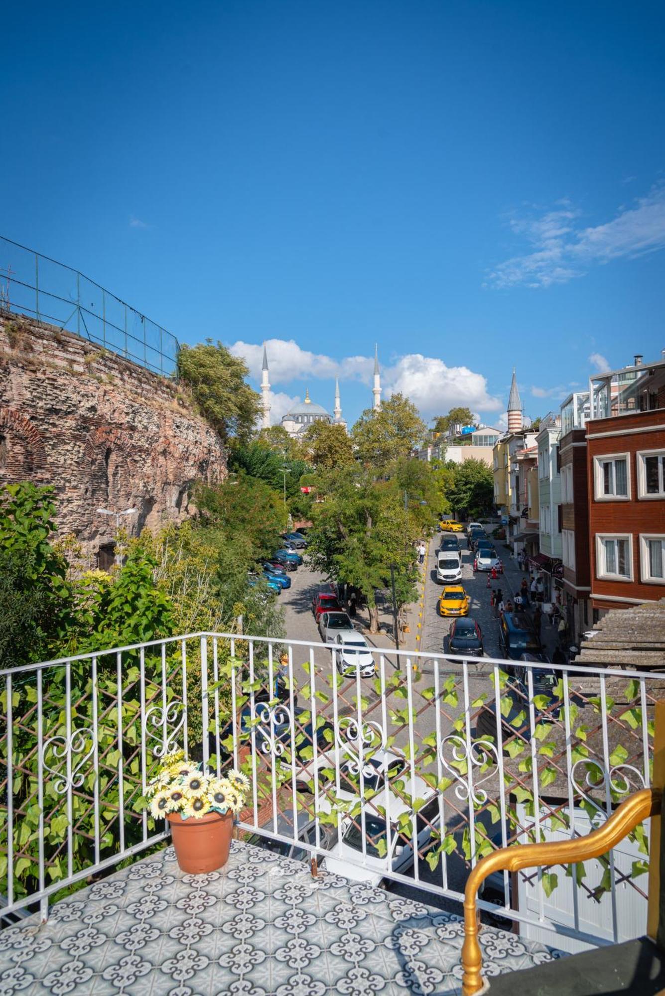 Apart Otel Grand Bella İstanbul
