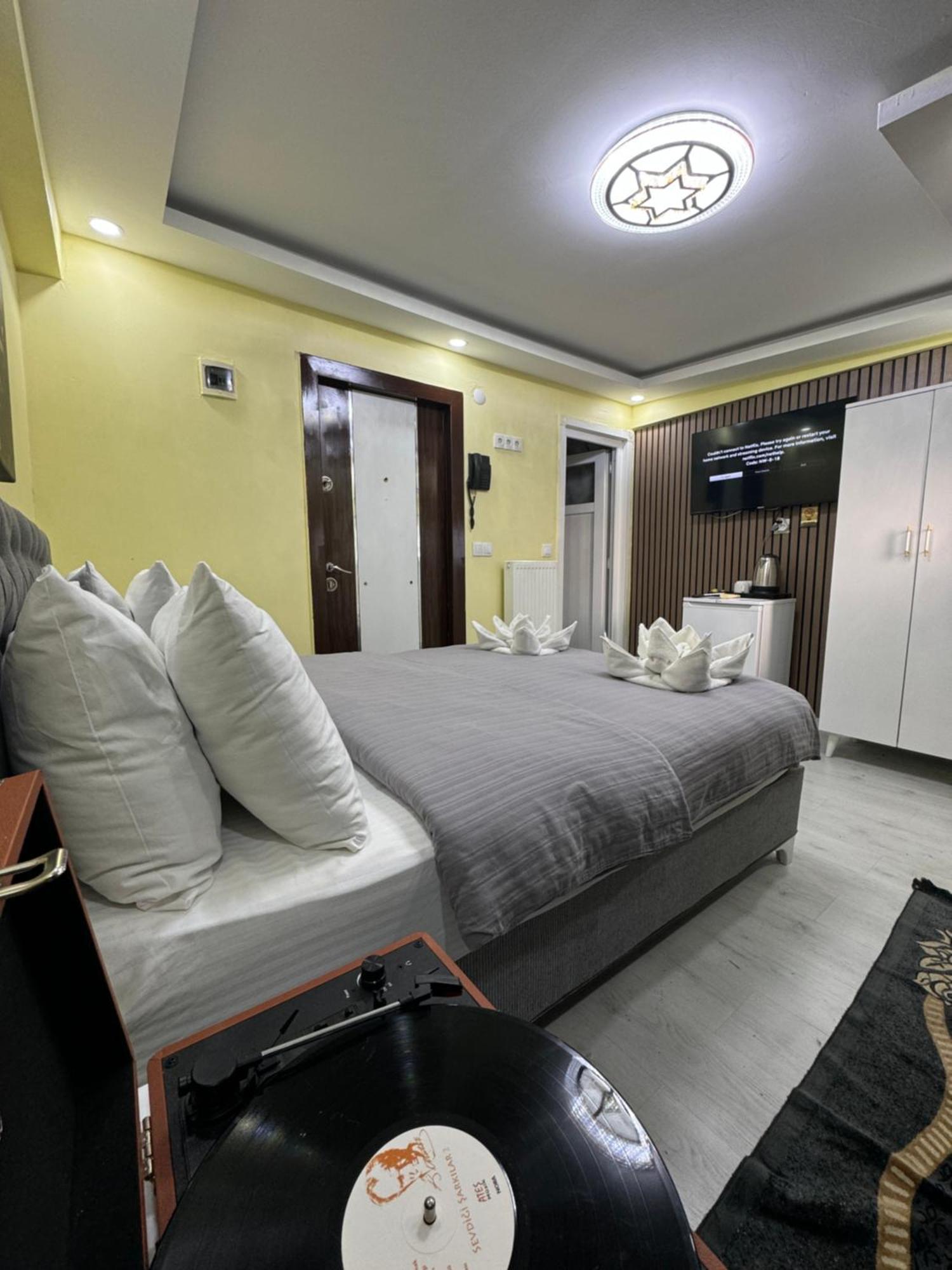 Ozer & Hotel Istanbul