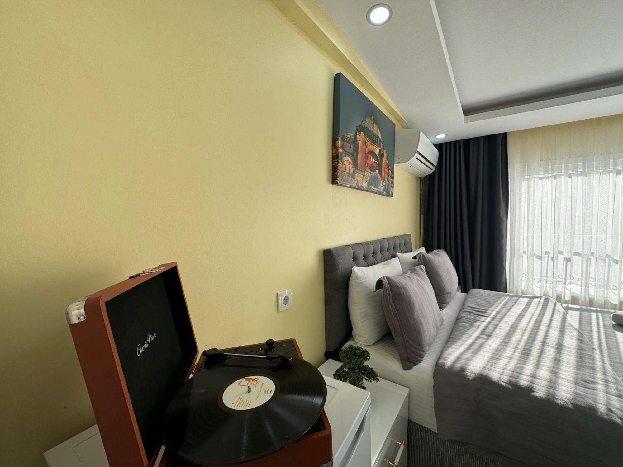 Ozer & Hotel Istanbul