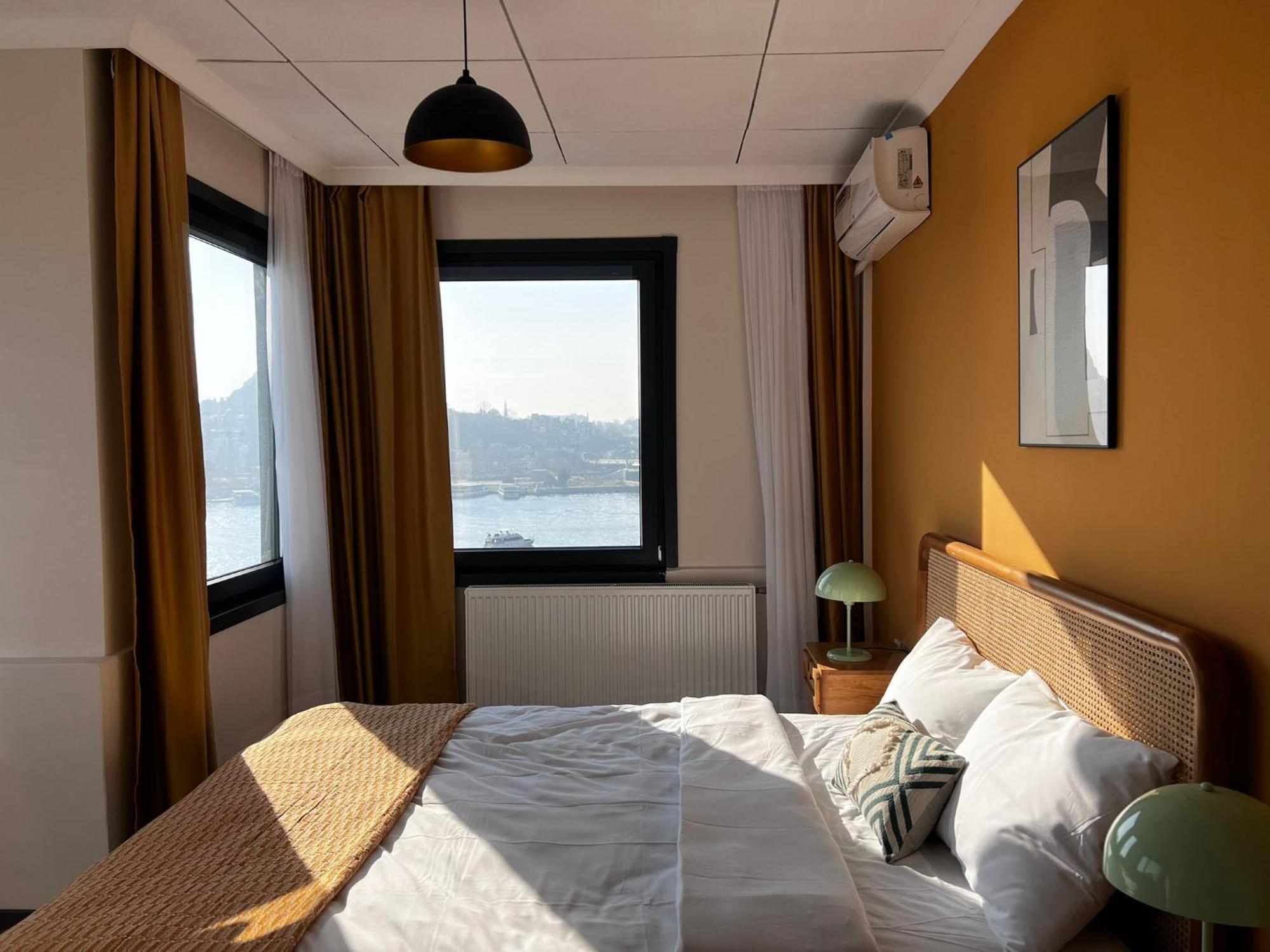 Karakoey Ultra Luxury Penthouse, 4br,sea View Apartment Istanbul