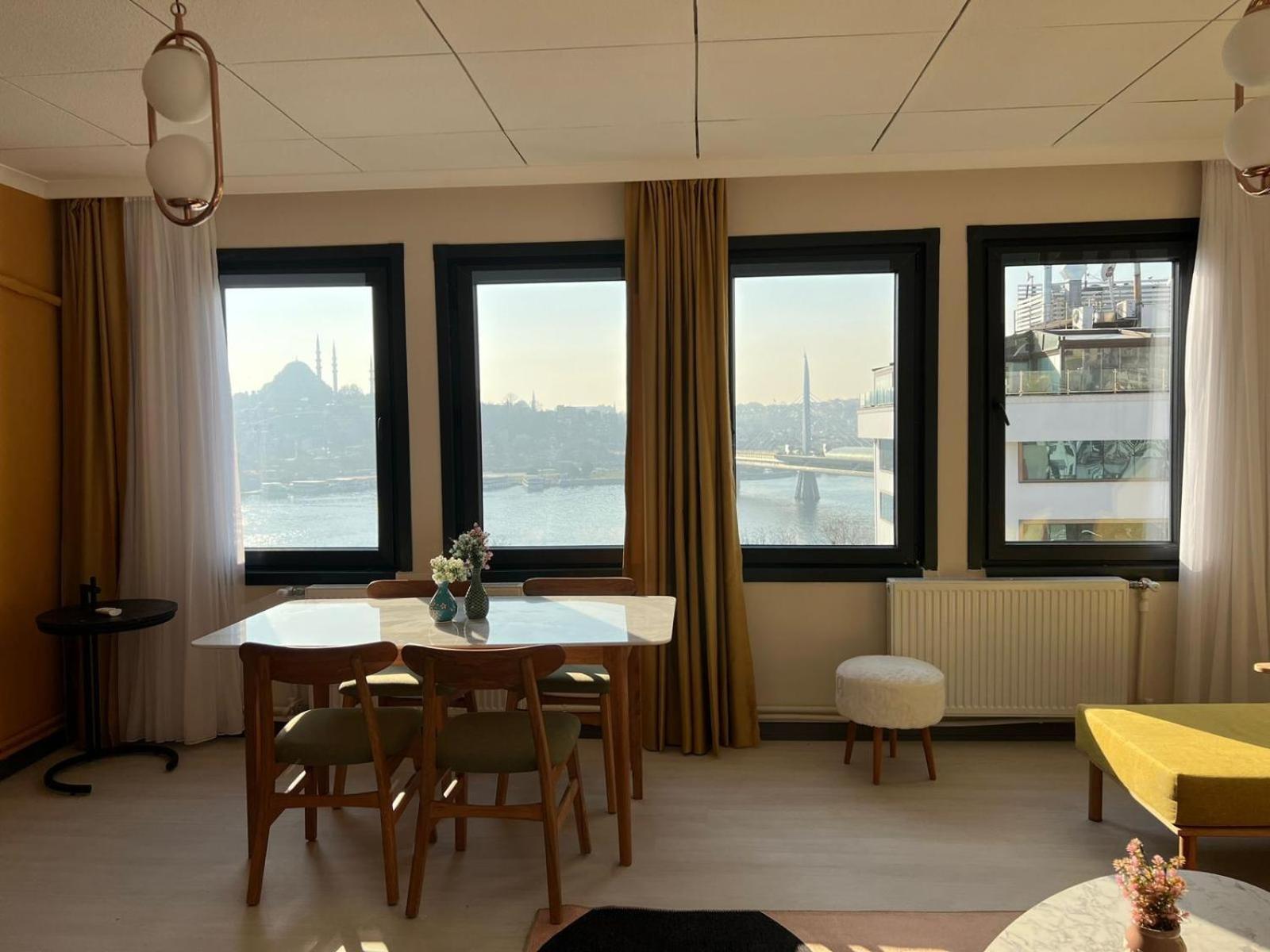 Karakoey Ultra Luxury Penthouse, 4br,sea View Apartment Istanbul