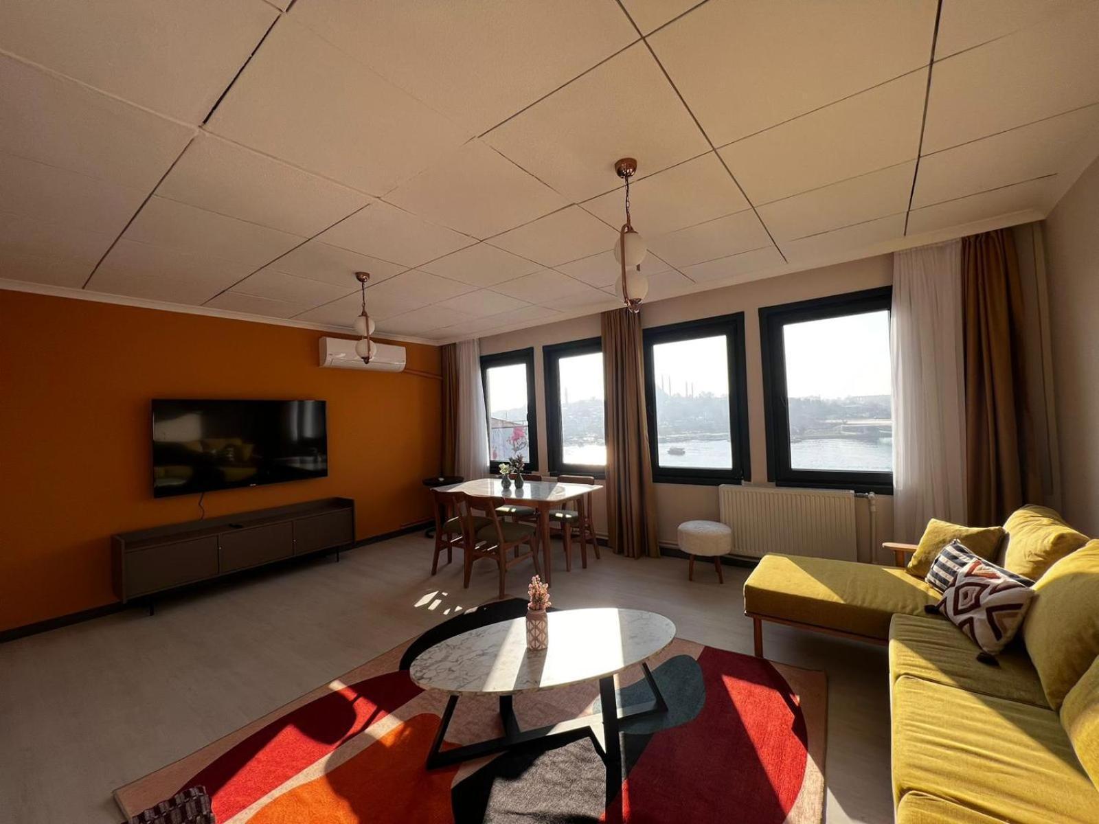Karakoey Ultra Luxury Penthouse, 4br,sea View Apartment