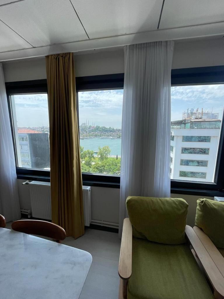Karakoey Ultra Luxury Penthouse, 4br,sea View Apartment Istanbul