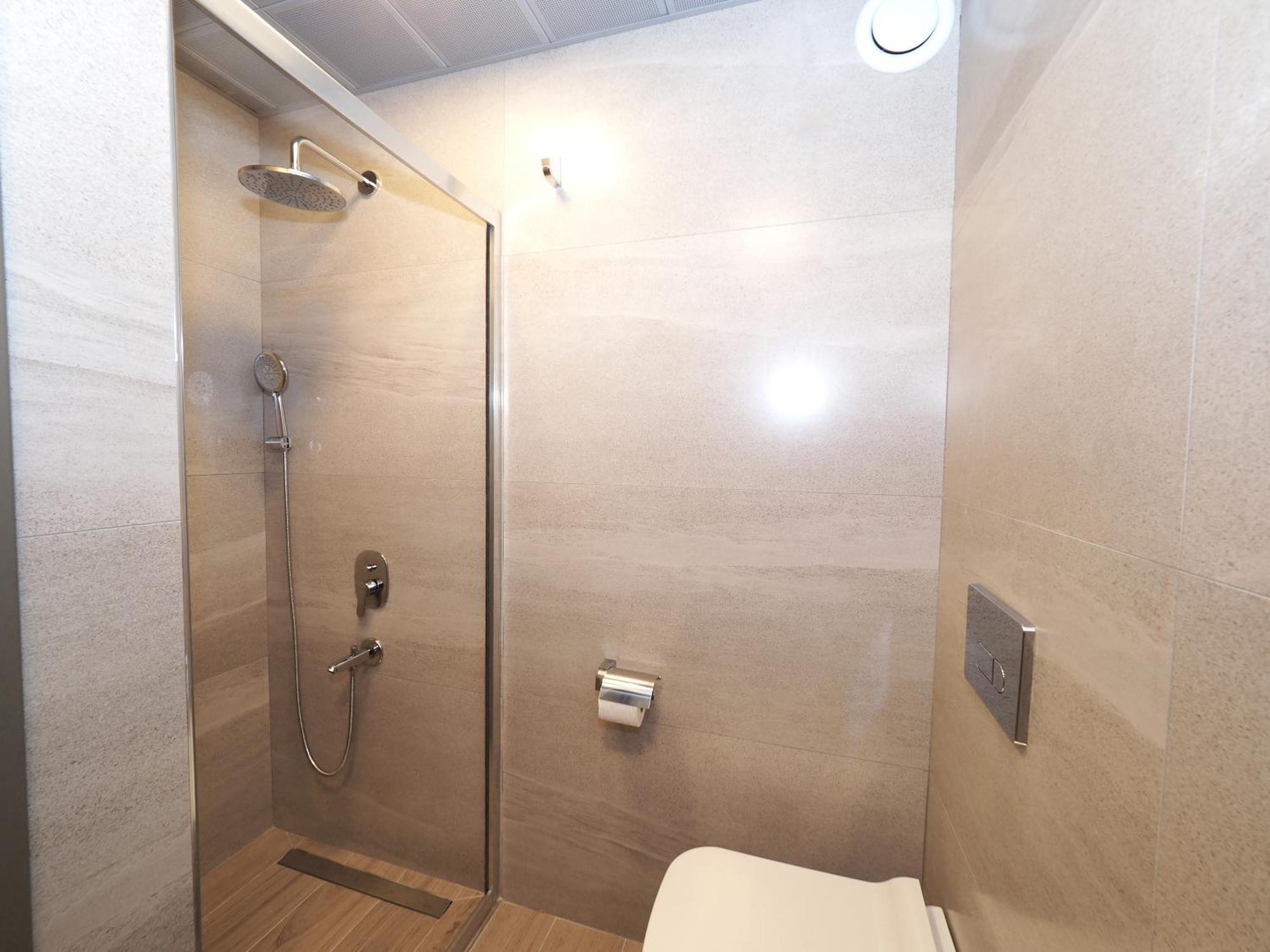 Premium Old Hotel