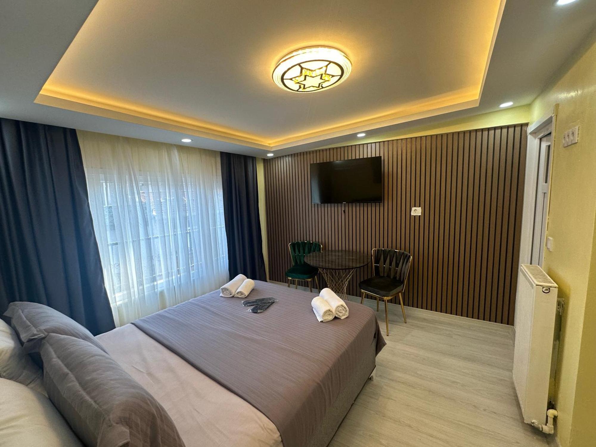 Ozer & Hotel Istanbul