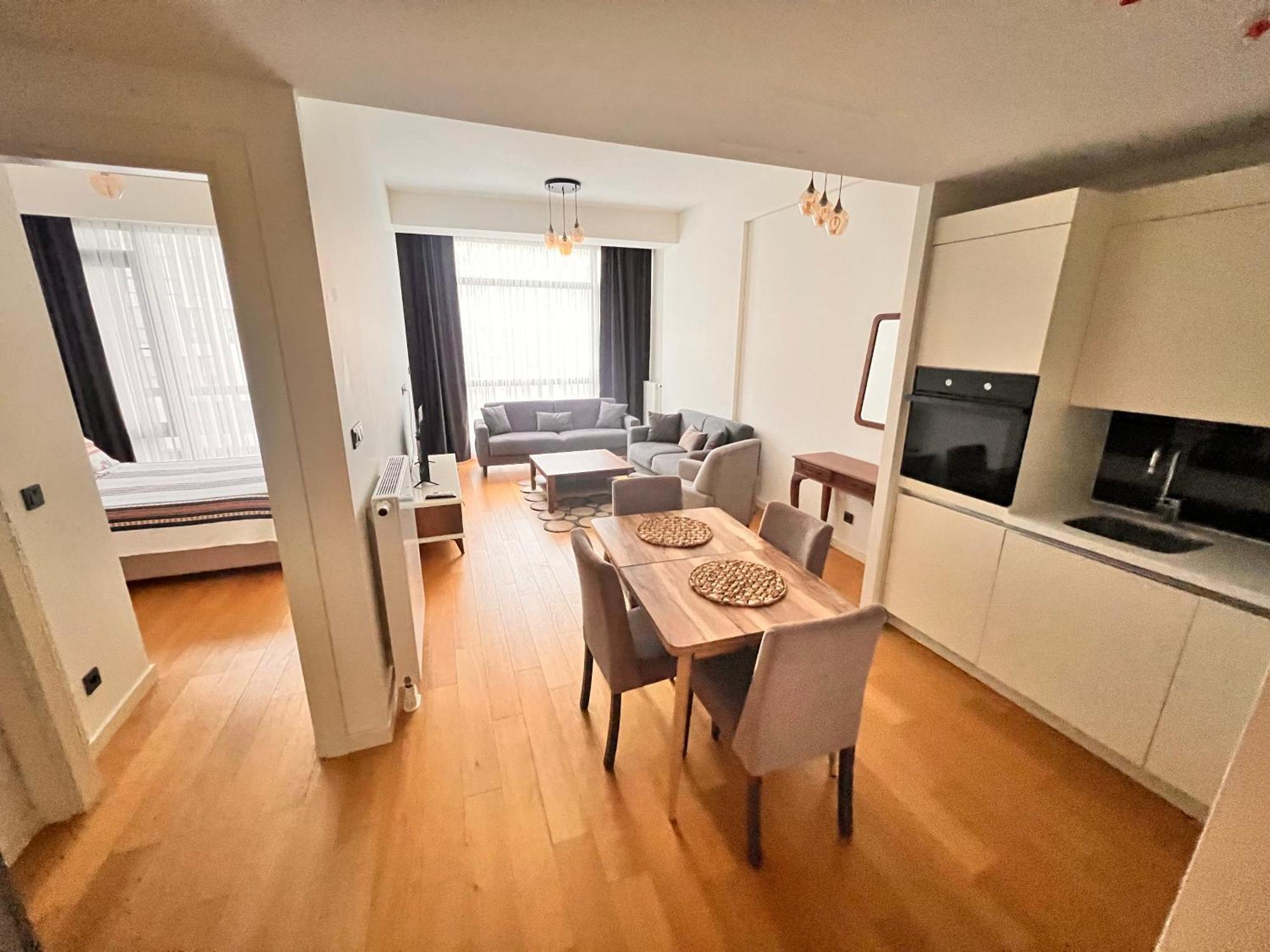 Apartment G Tower At Divan Near To Mimar Sinan Metro Station