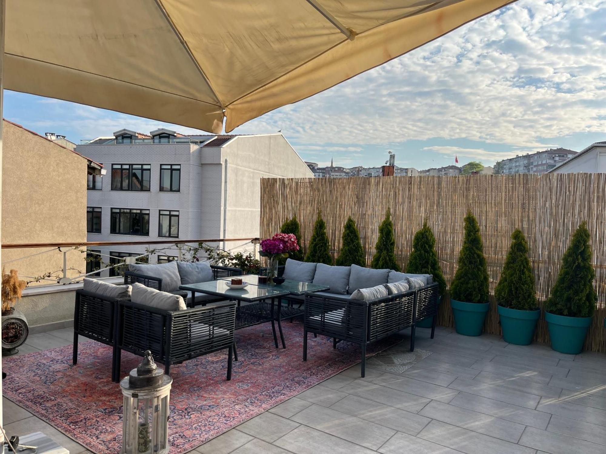 Waterfront By The Tram - Terrace With Dome & Golden Horn View In Fatih Apartamento *