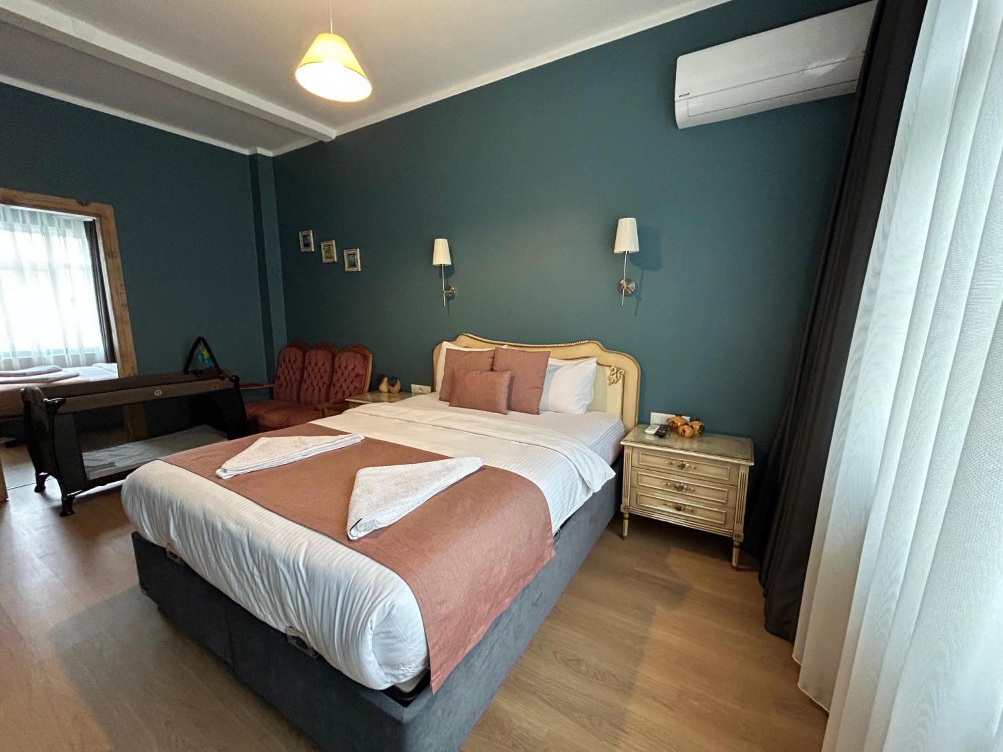 Apartamento Waterfront By The Tram - Terrace With Dome & Golden Horn View In Fatih Istambul