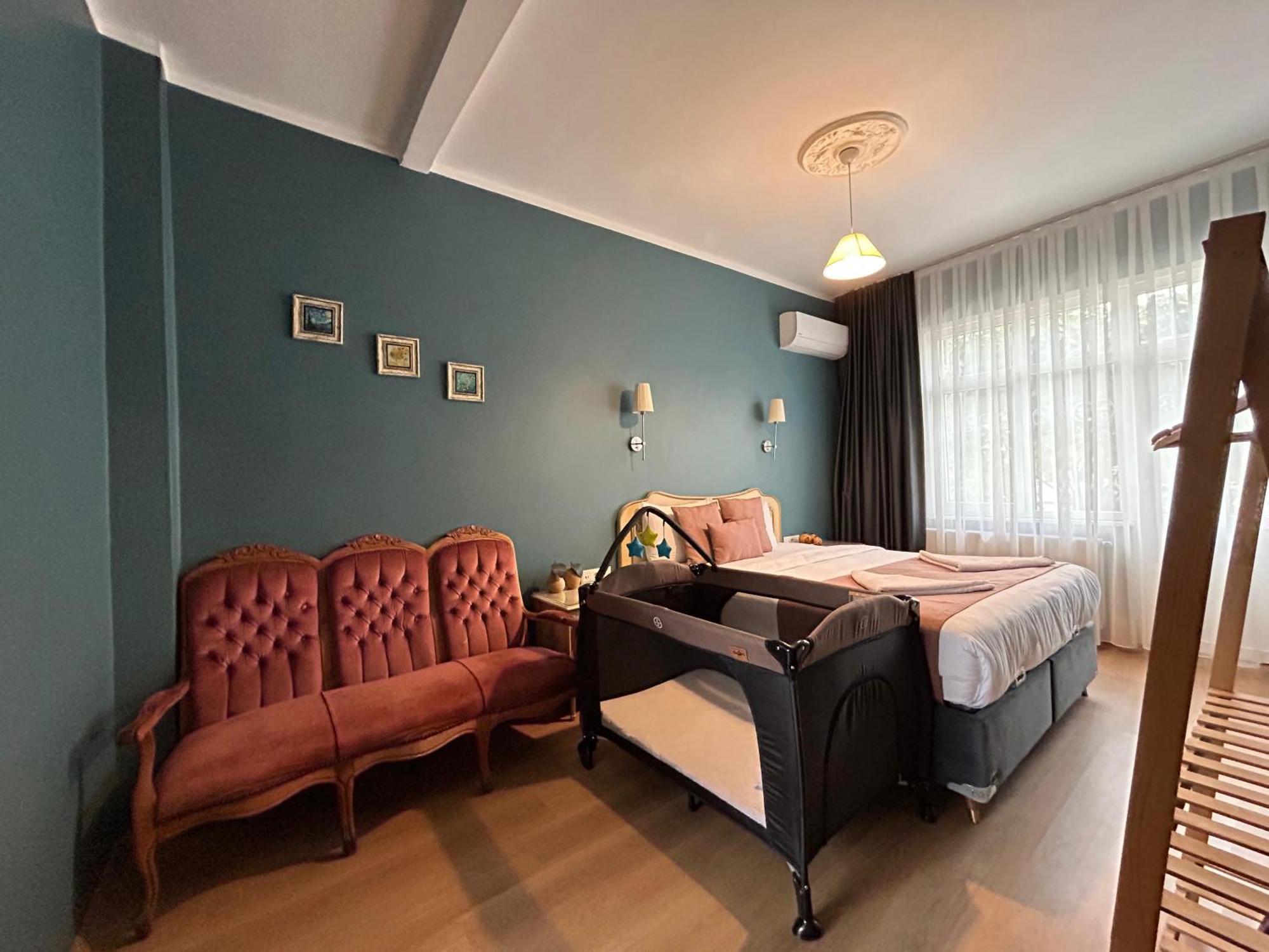 Ferienhaus Waterfront By The Tram - Private Terrace With Dome & Golden Horn View In Fatih Istanbul